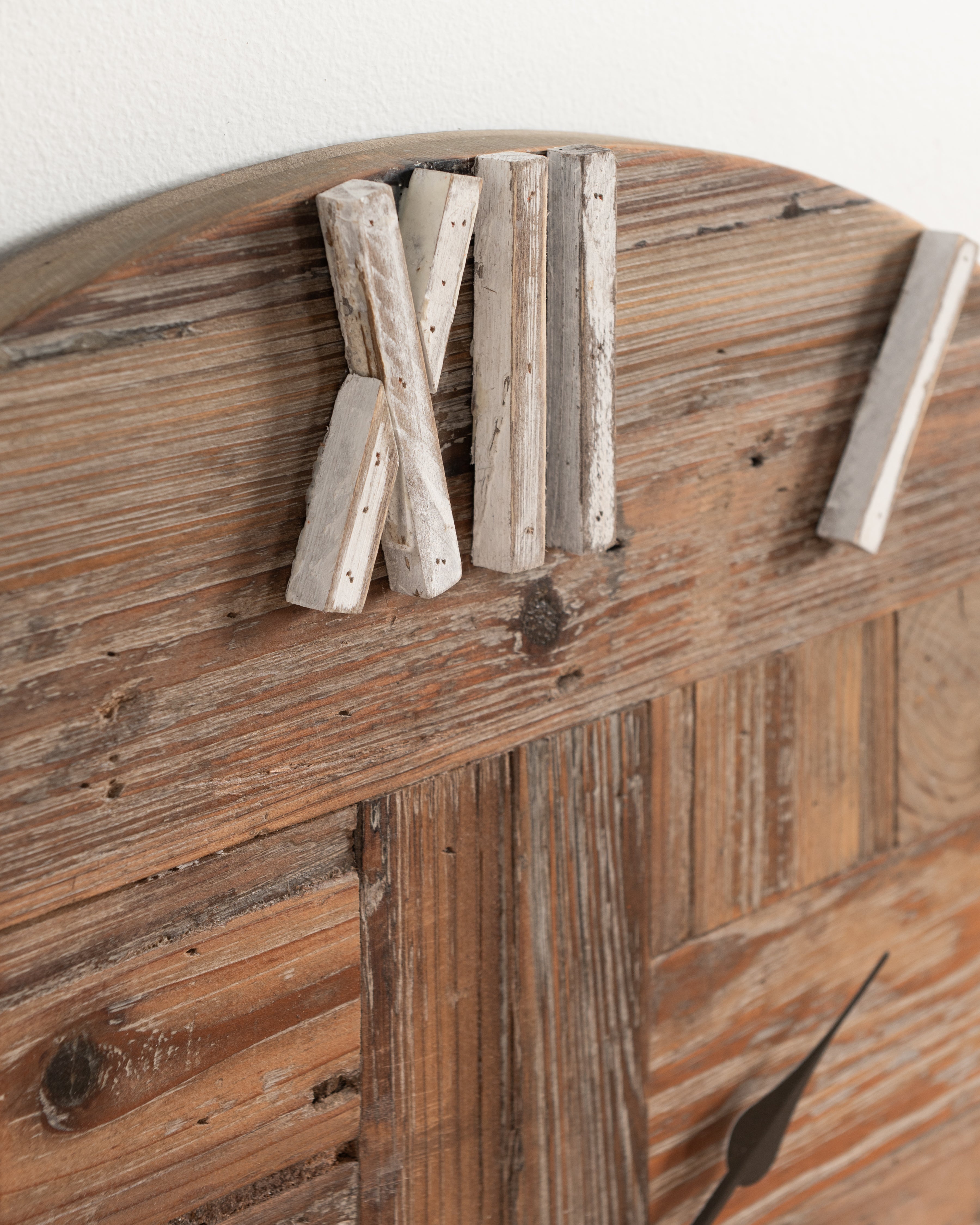 Alder Clock