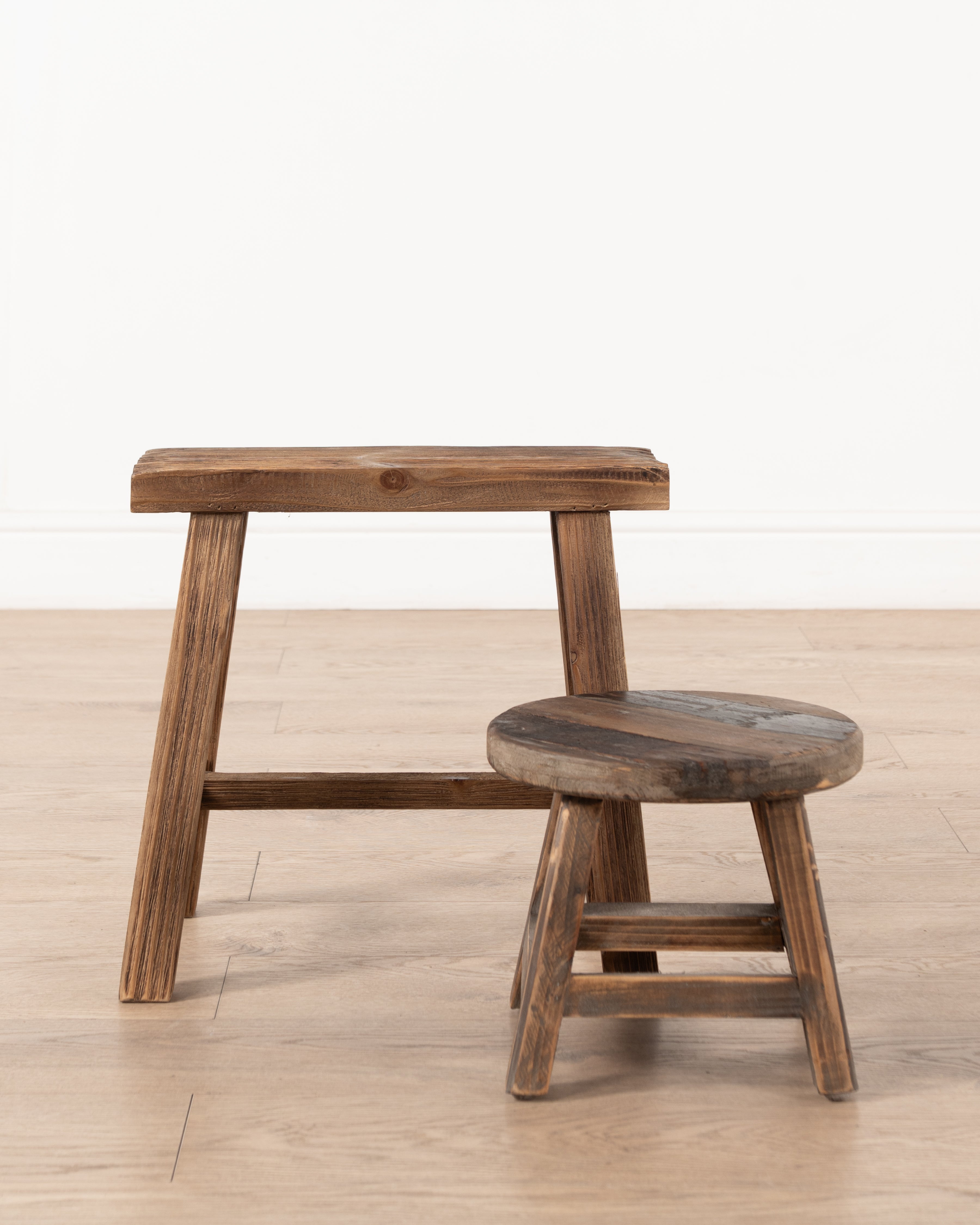 Everett Stool