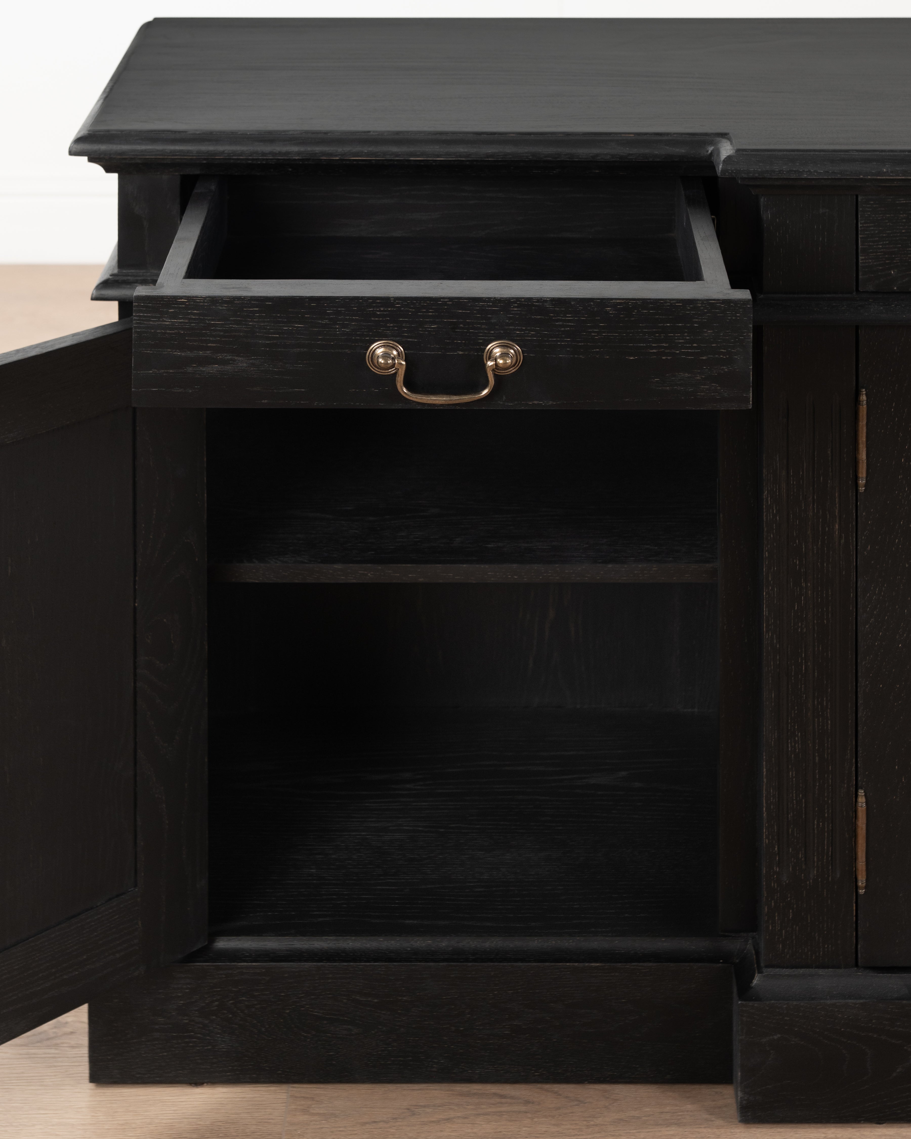 Hampshire Server | Burnt Oak