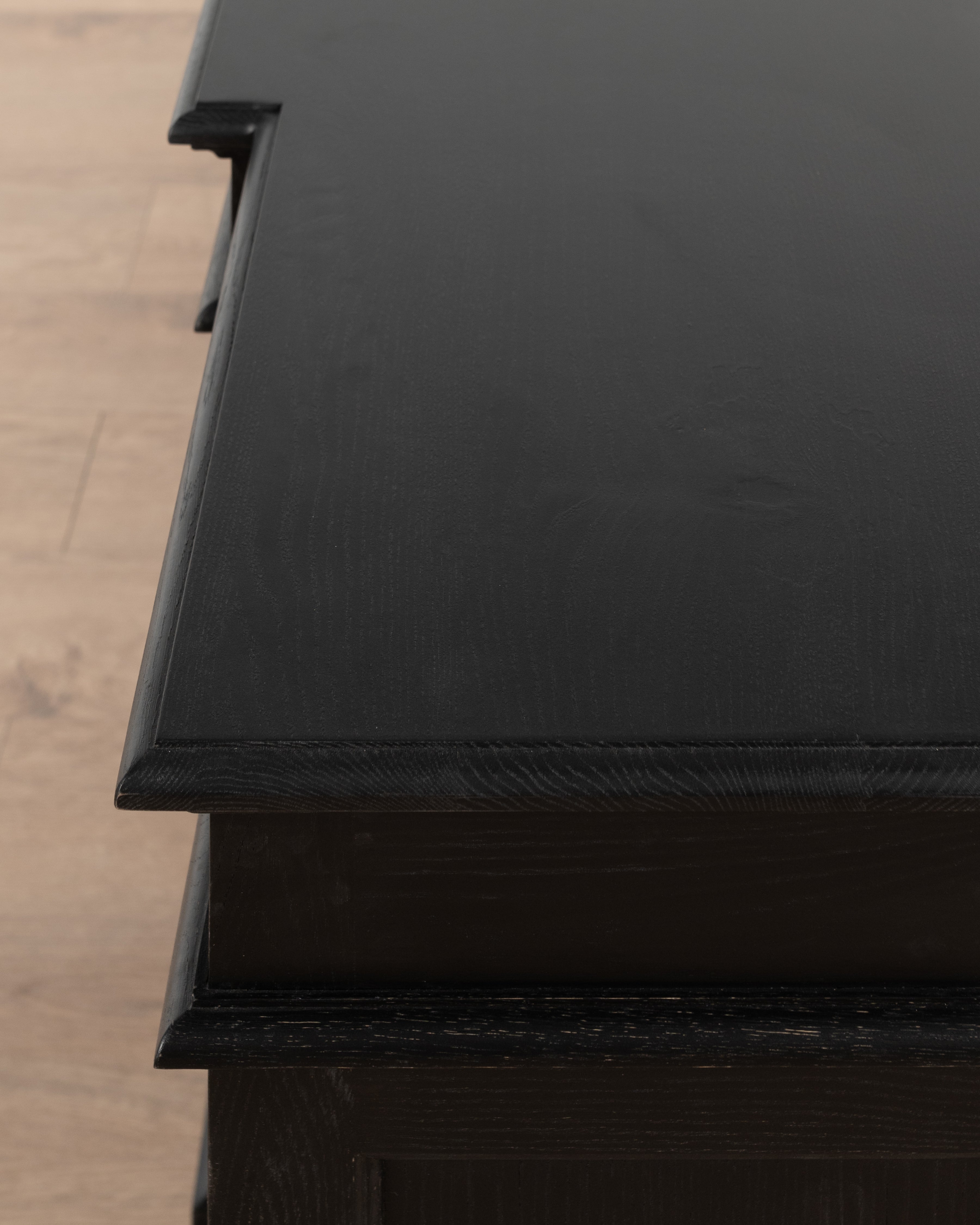 Hampshire Server | Burnt Oak