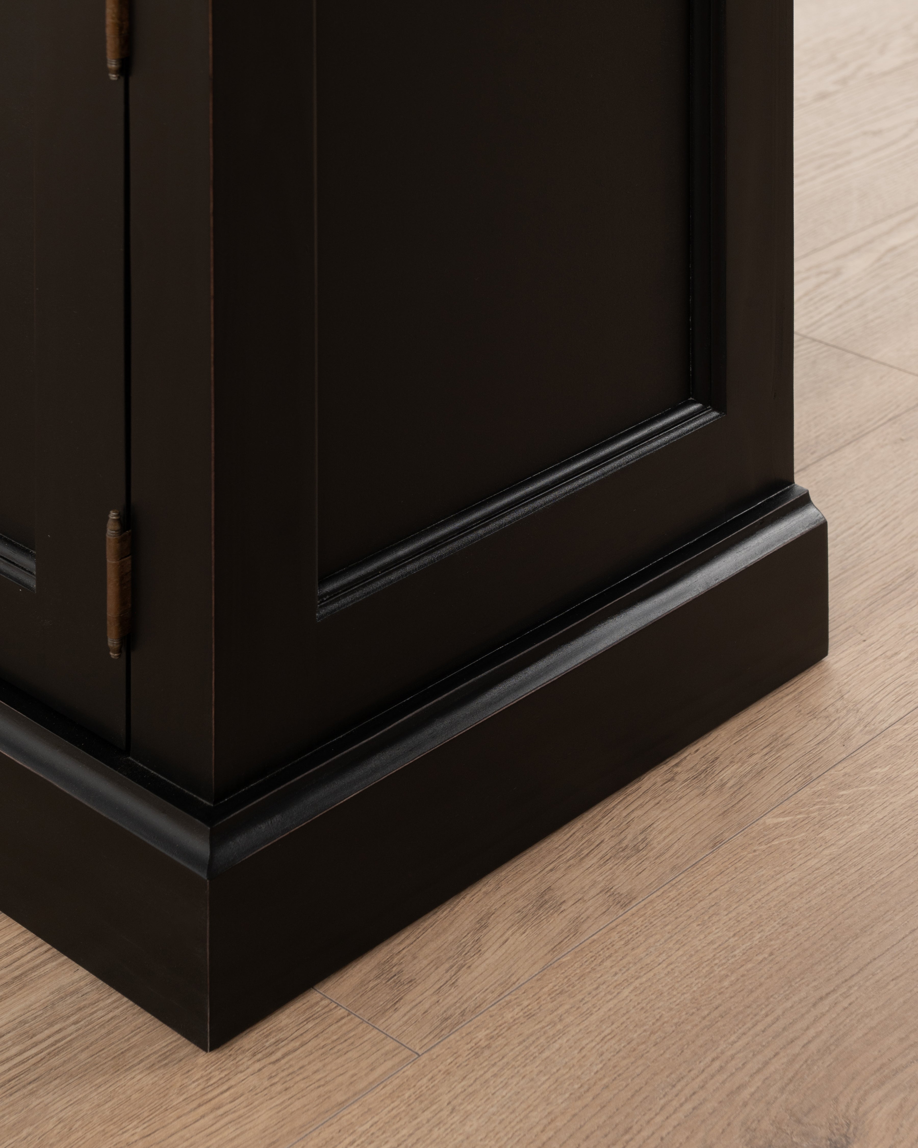 Hampshire Server | Weathered Oak and Black Matt