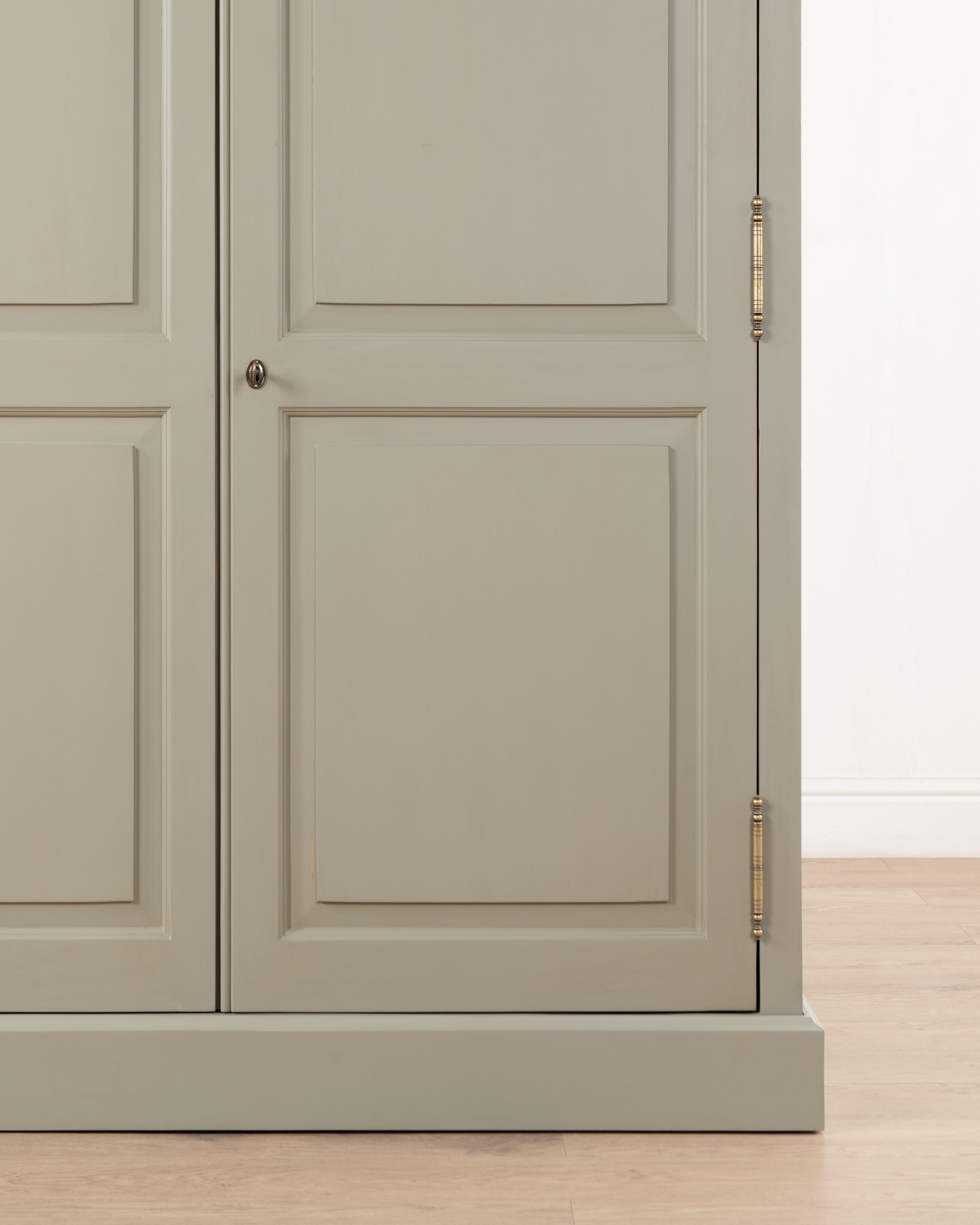 Hampshire 2 Door Wardrobe | Biscuit