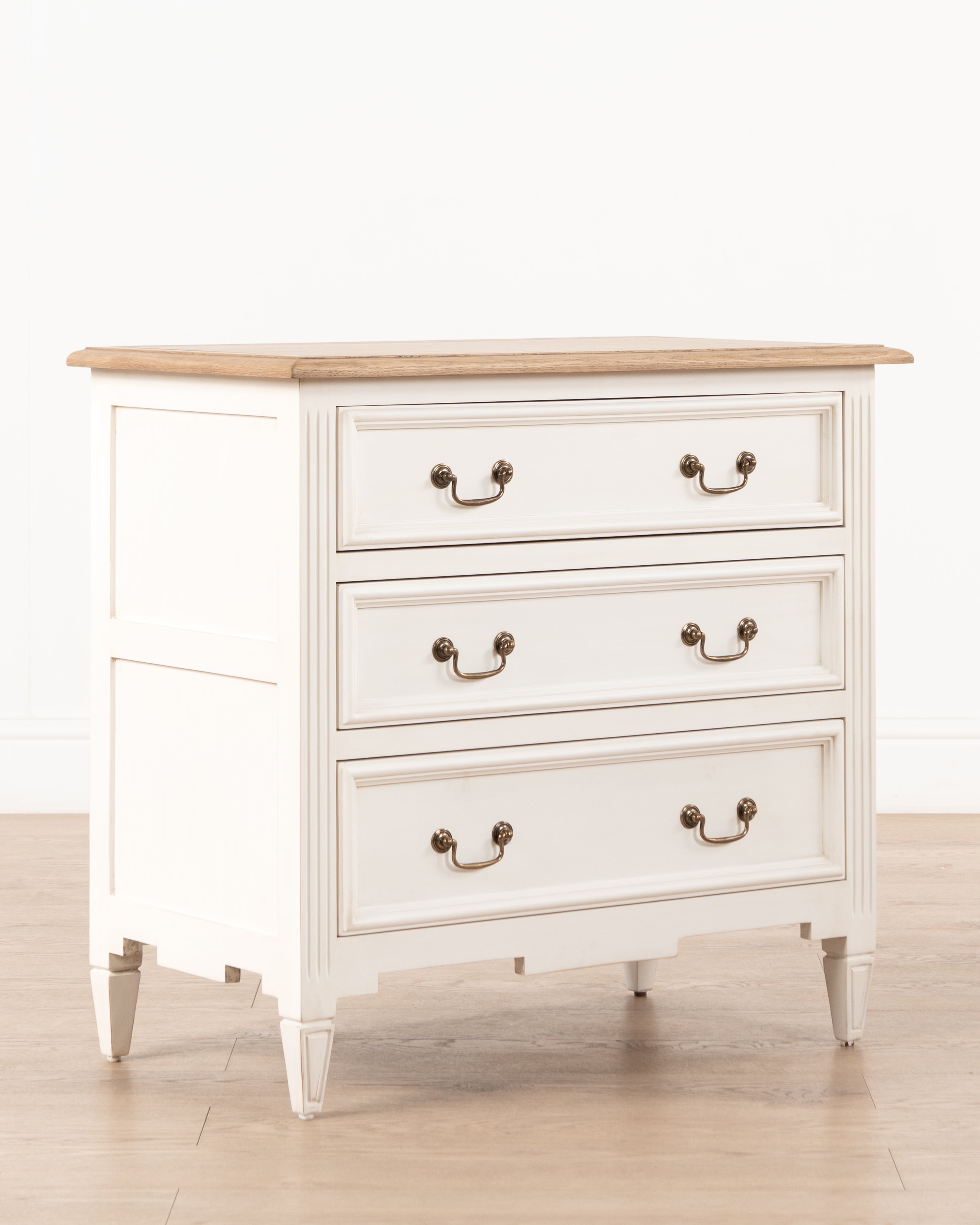 Bordeaux chest - 3 drawer