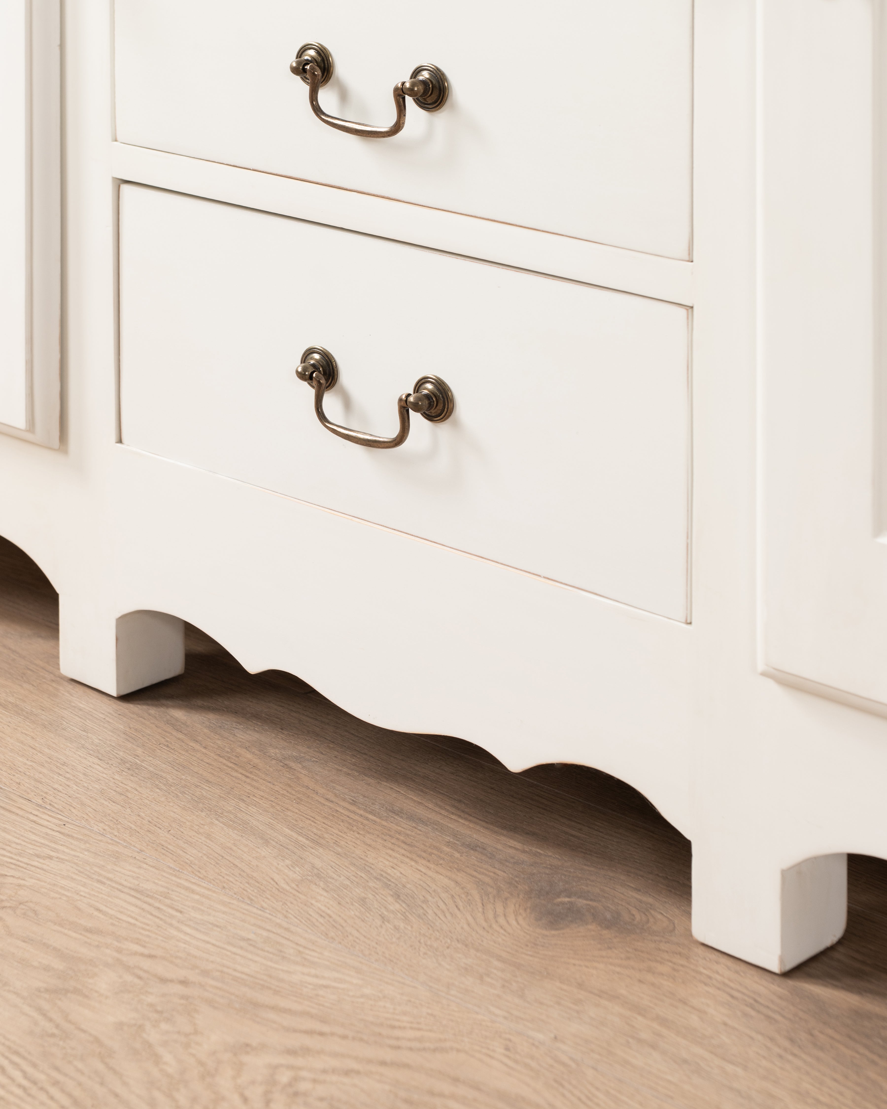Montpellier 4 drawer sideboard
