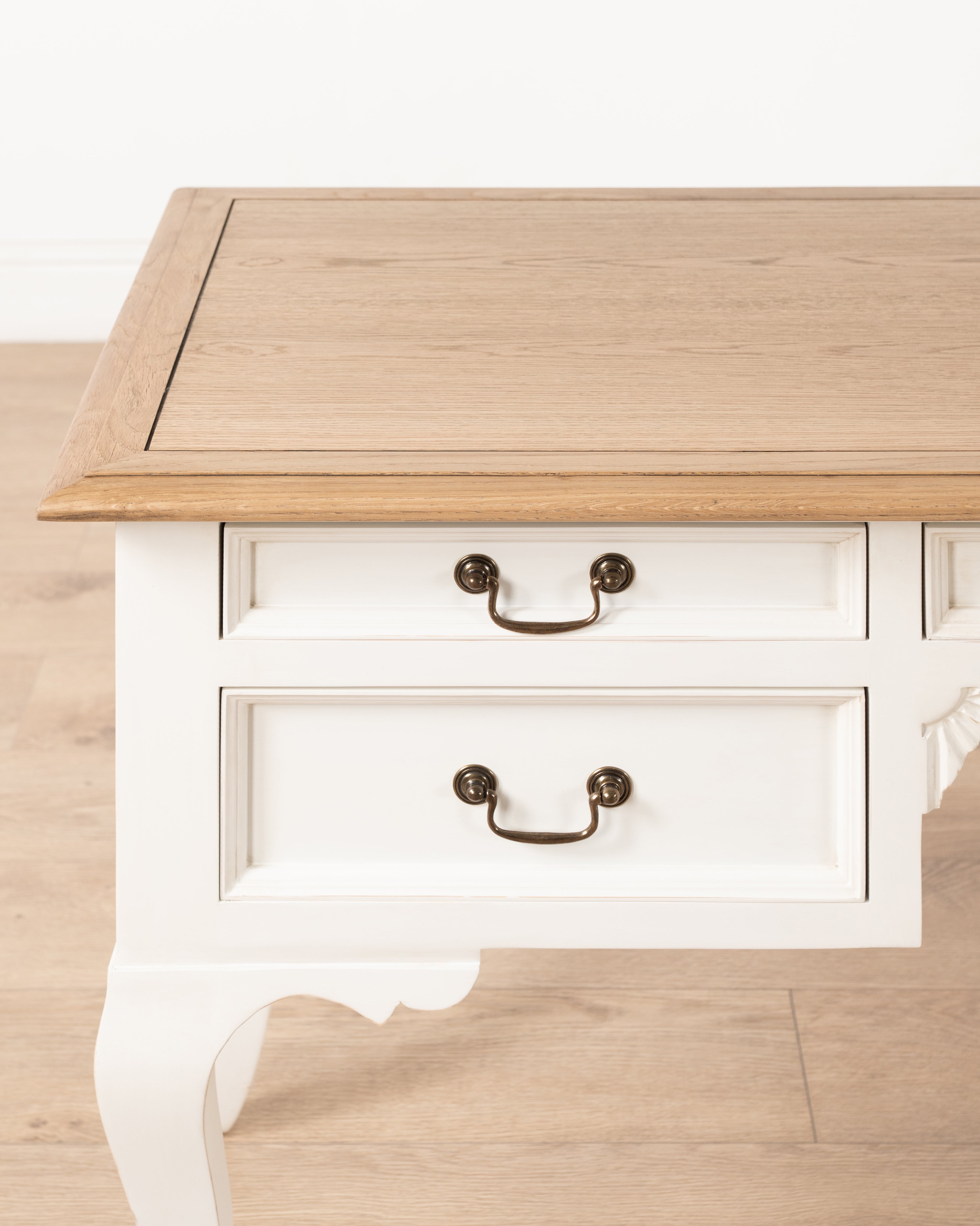 Normandy writing table - 5 drawer