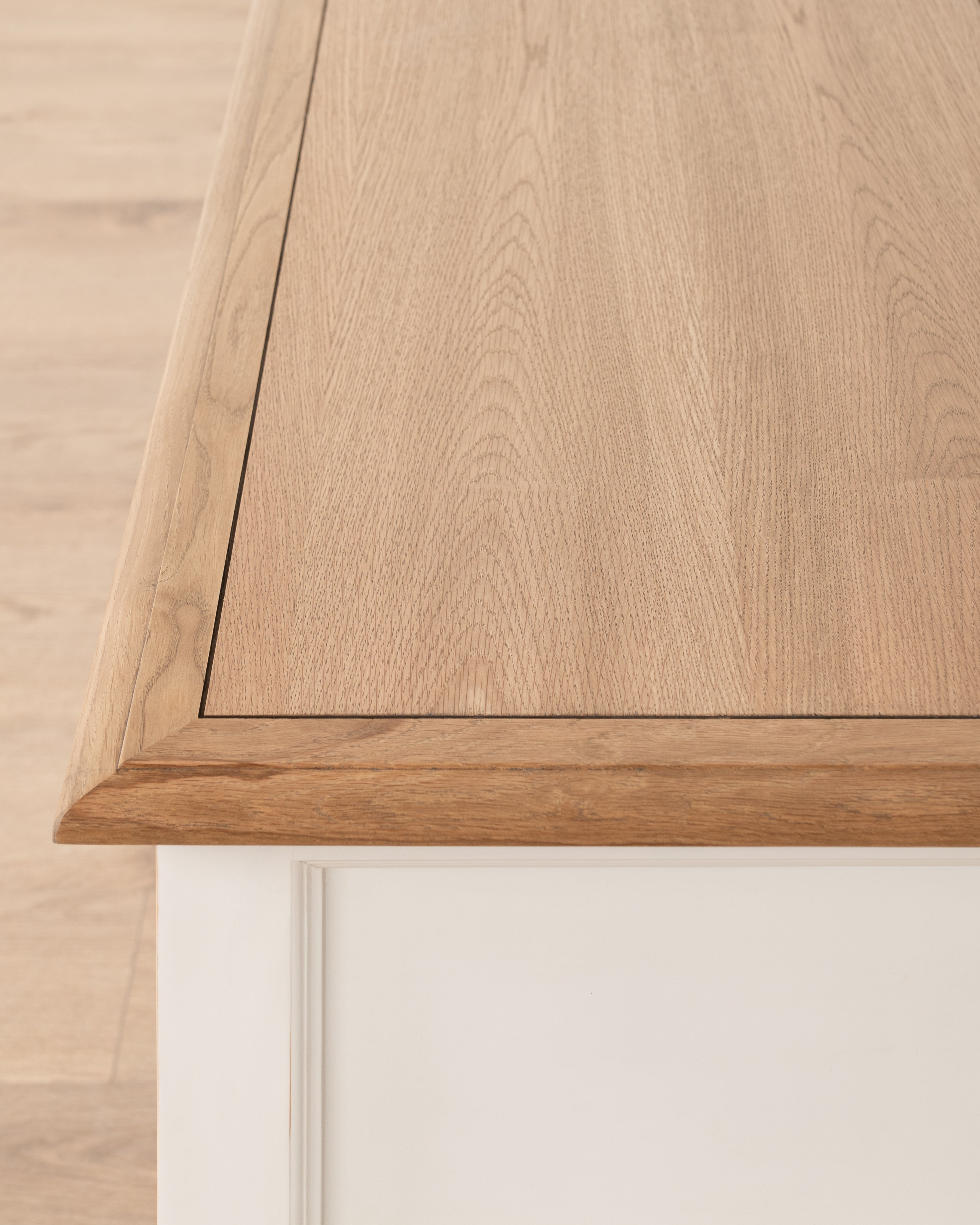 Normandy writing table - 5 drawer