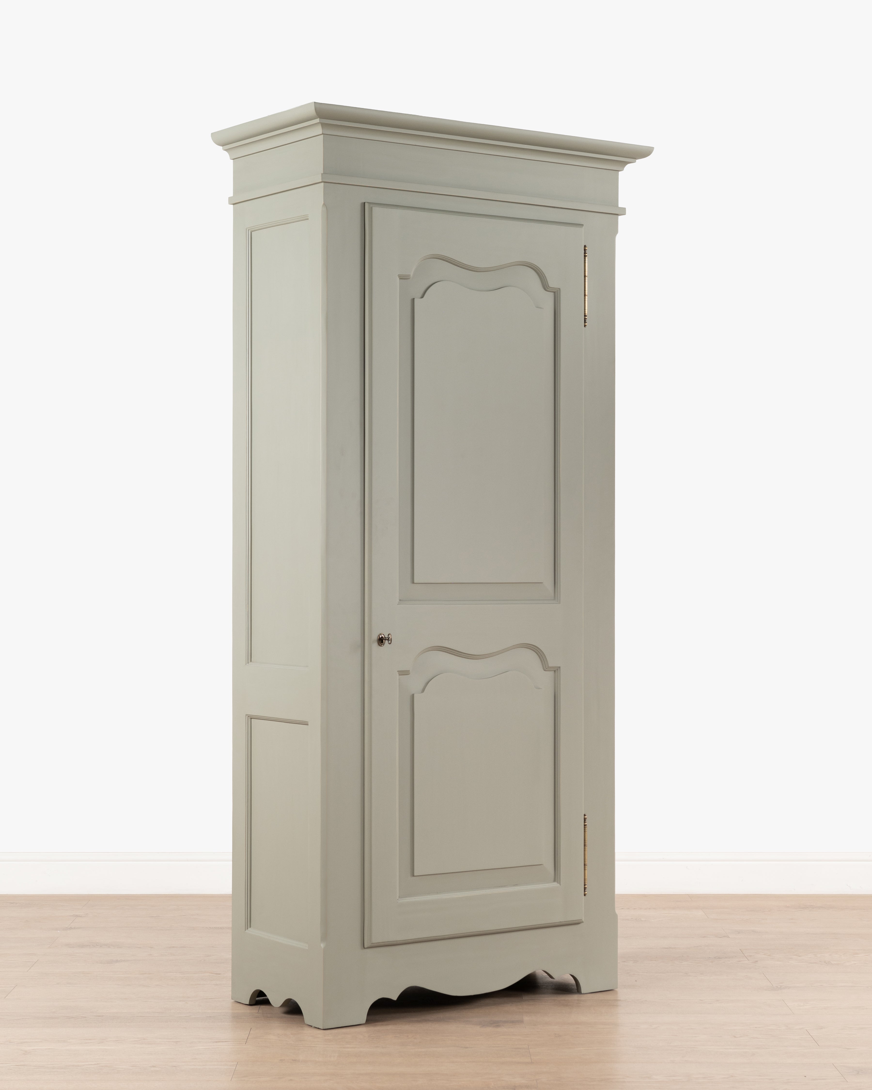 Montpellier Single Wardrobe | Shelving only