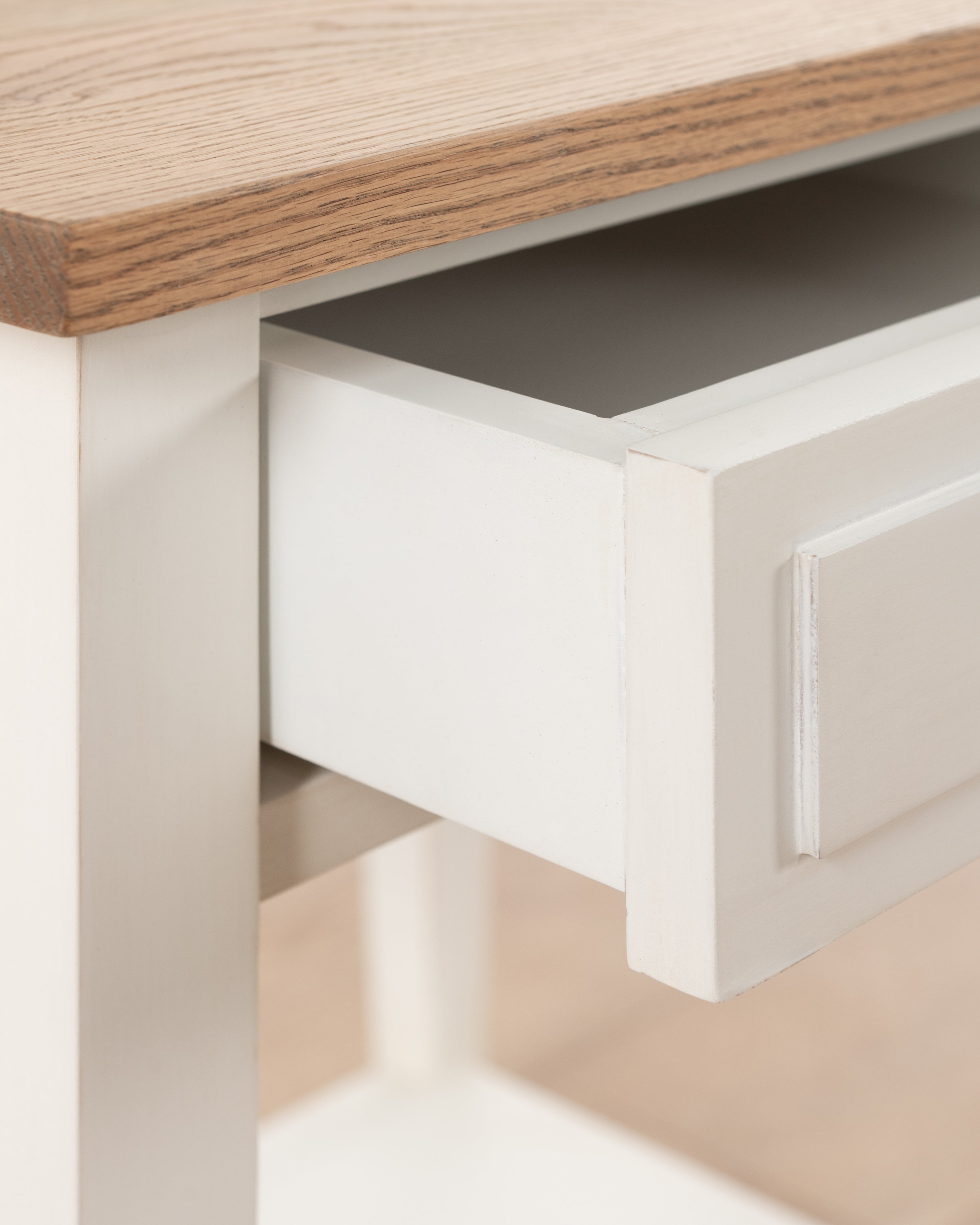 Shaker Pedestal | 1 Drawer