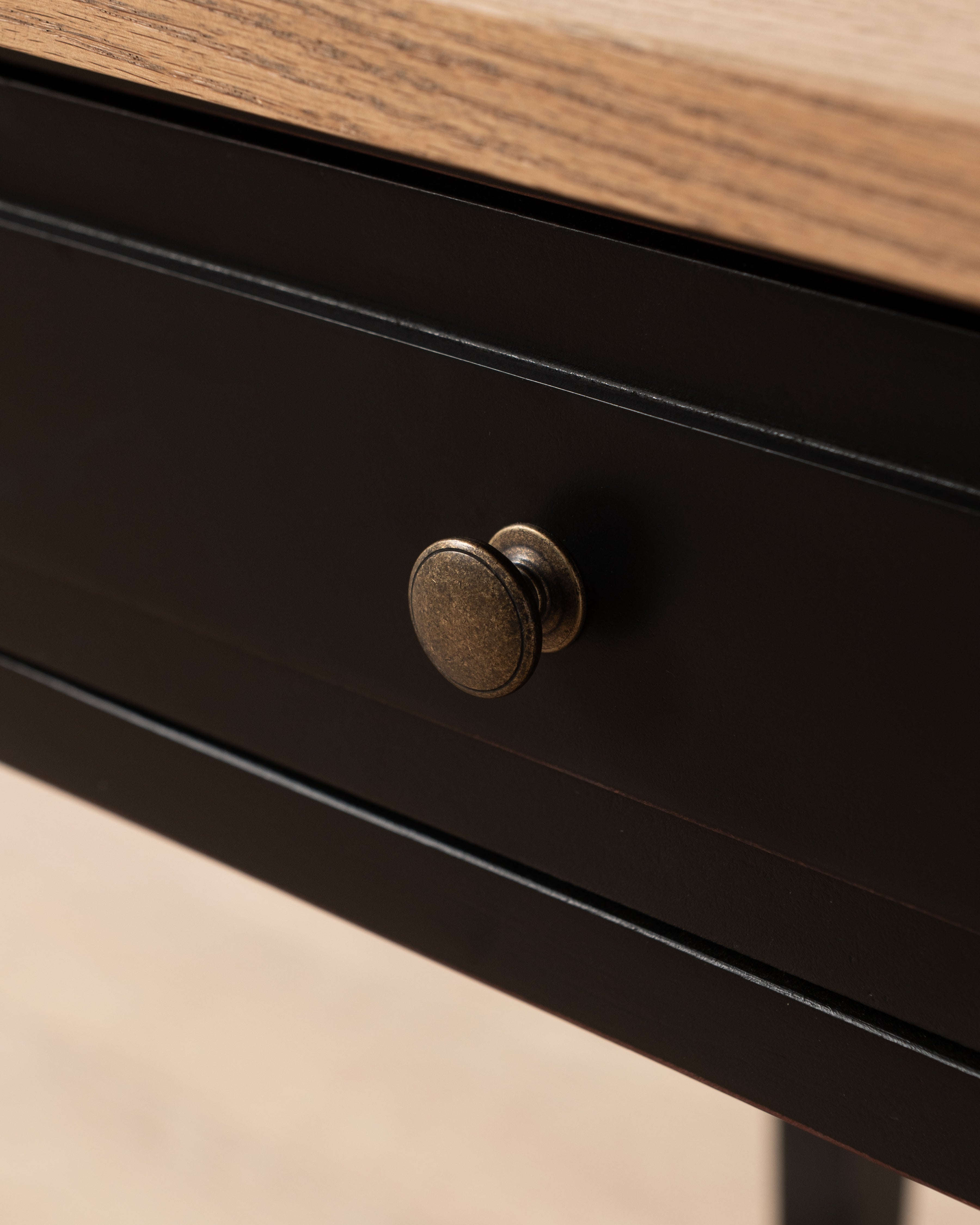 Shaker Pedestal - 1 Drawer