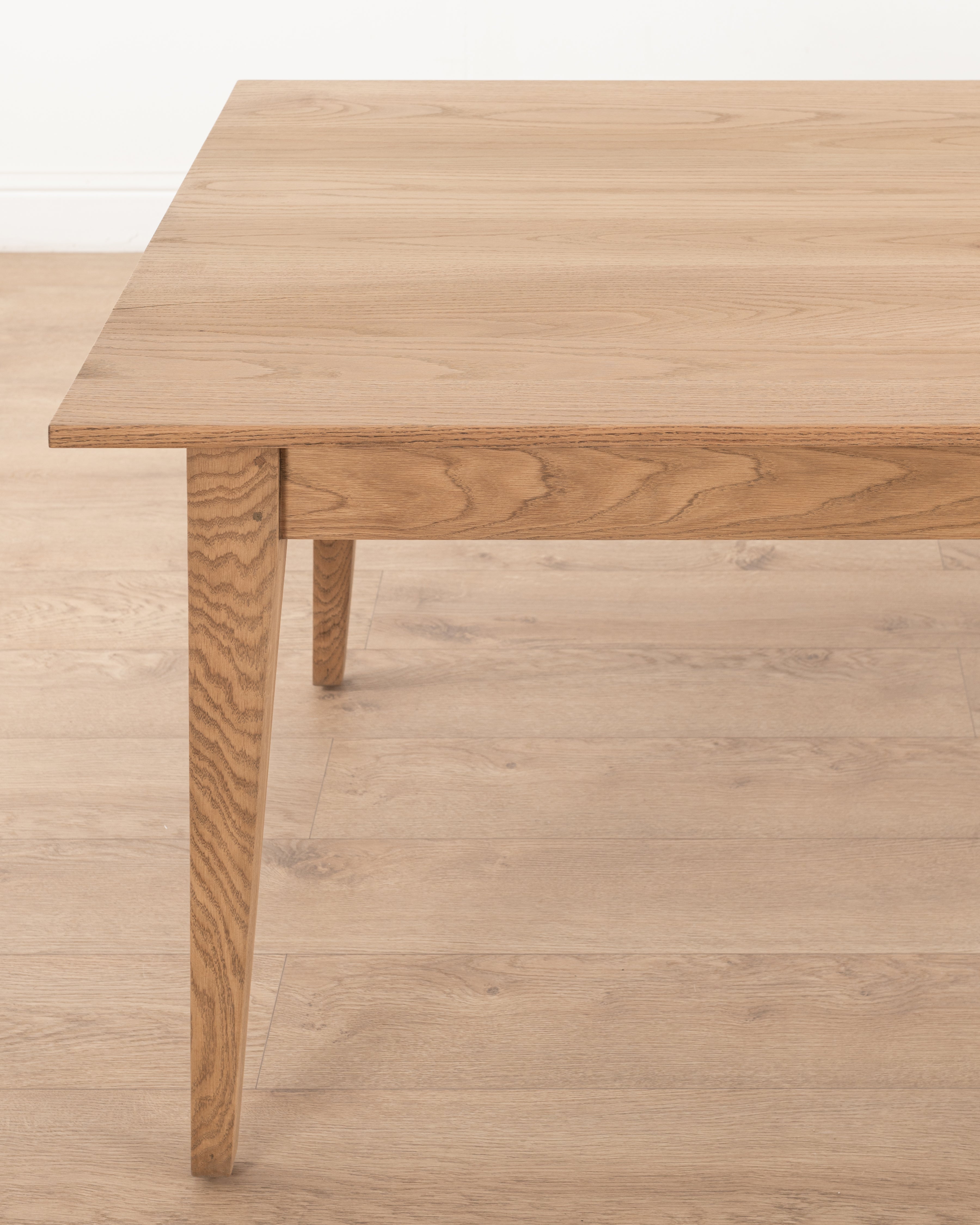 Shaker Dining Table | 2500