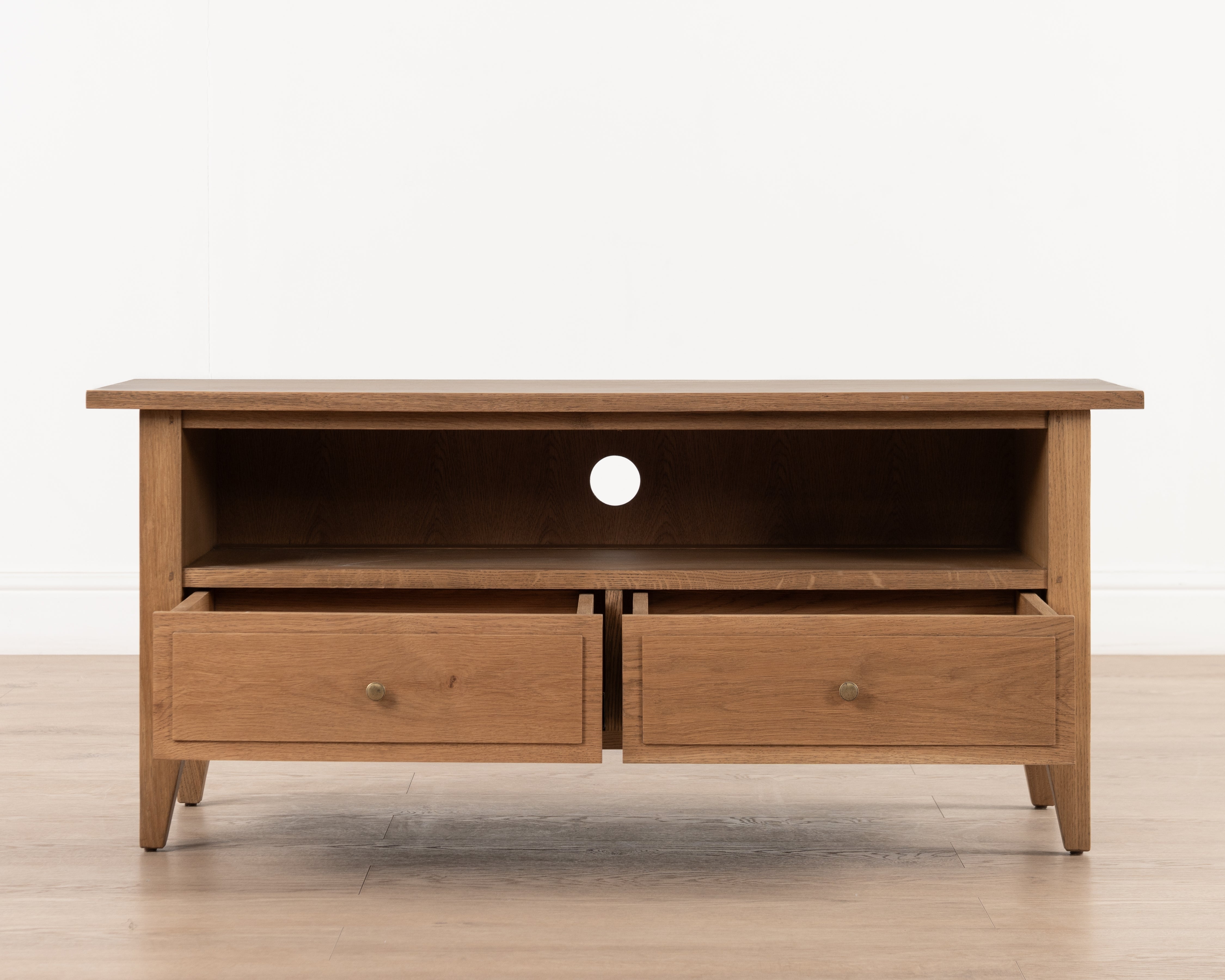 Shaker Tv unit