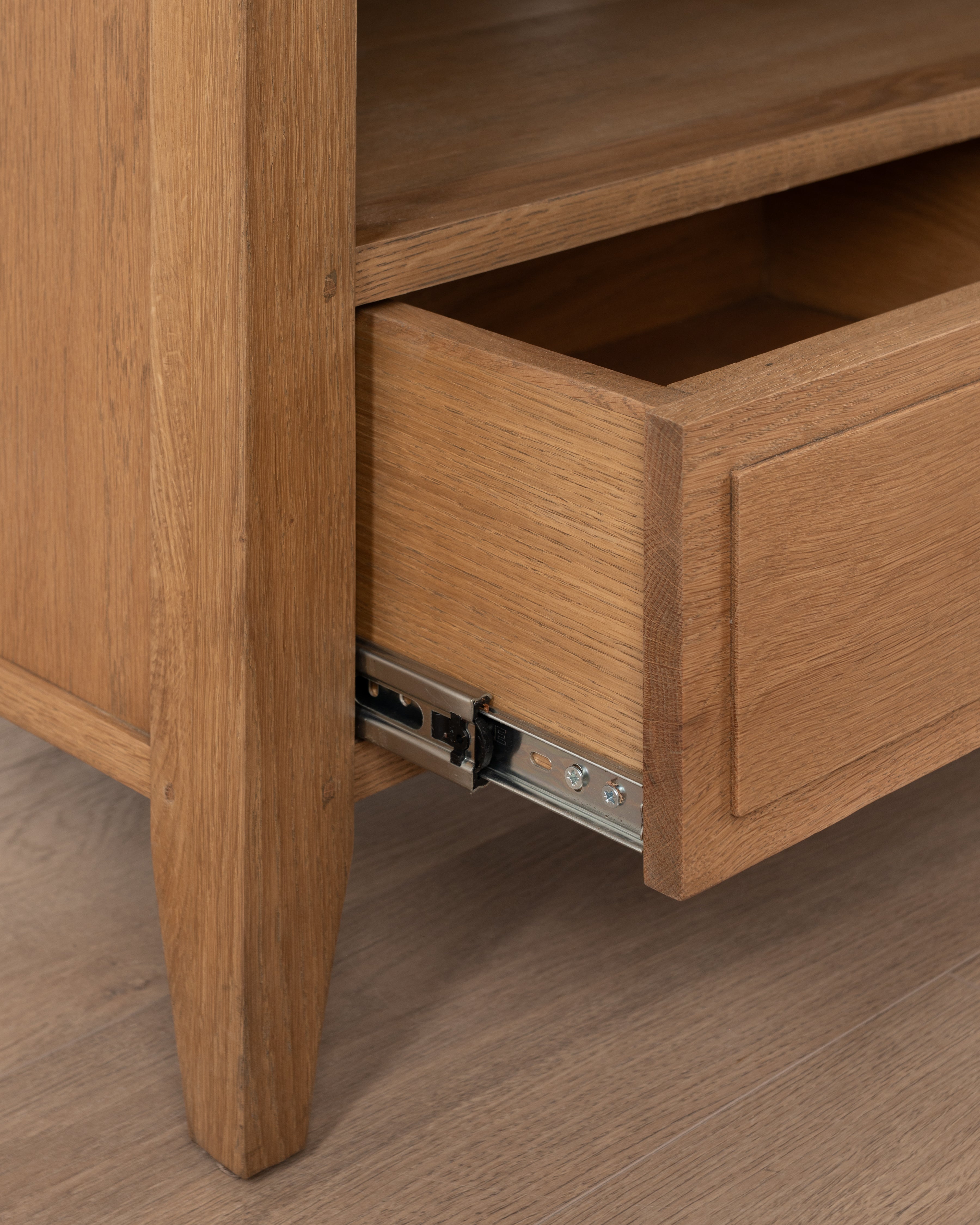 Shaker Tv unit
