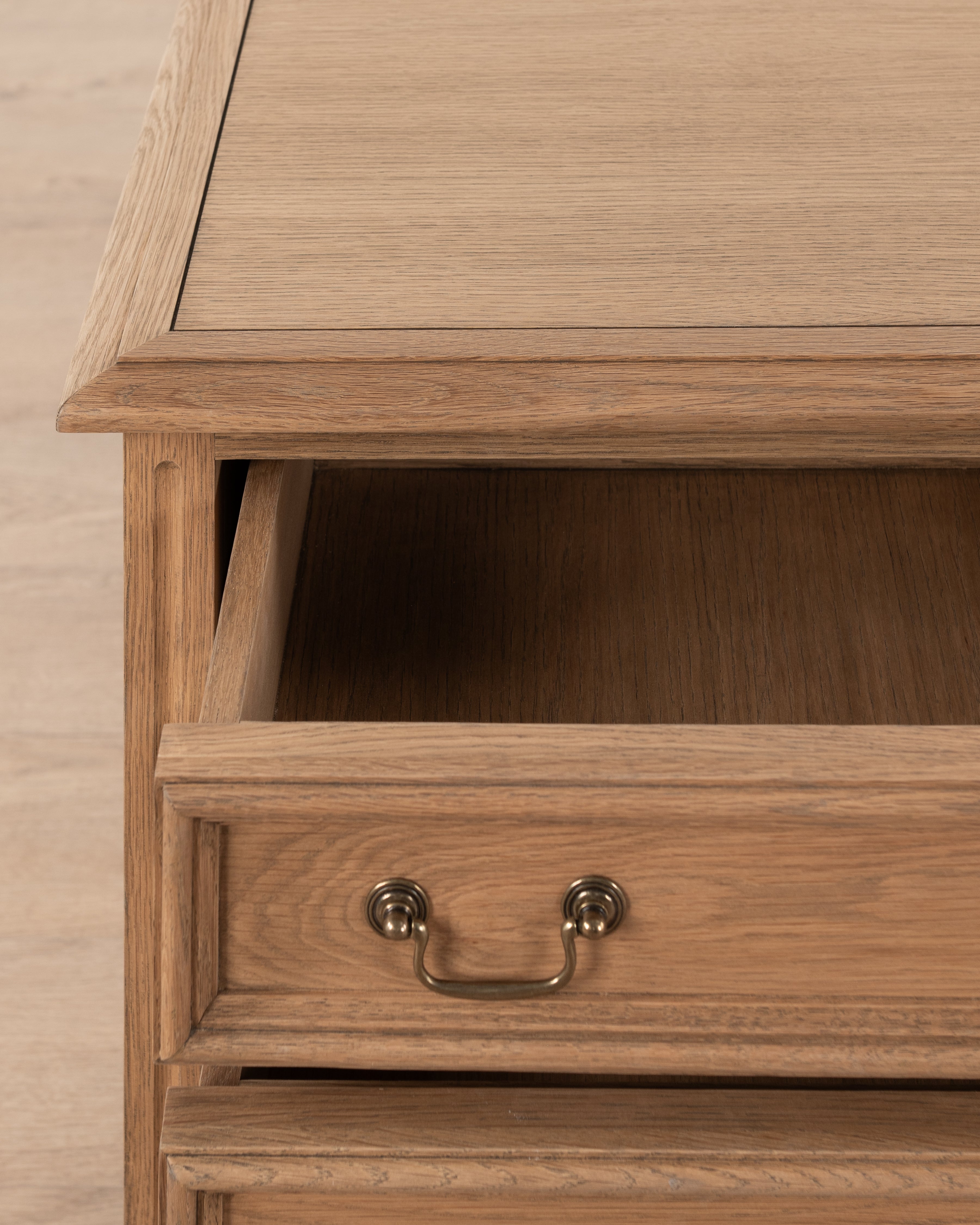 Bordeaux Pedestal | 3 Drawer