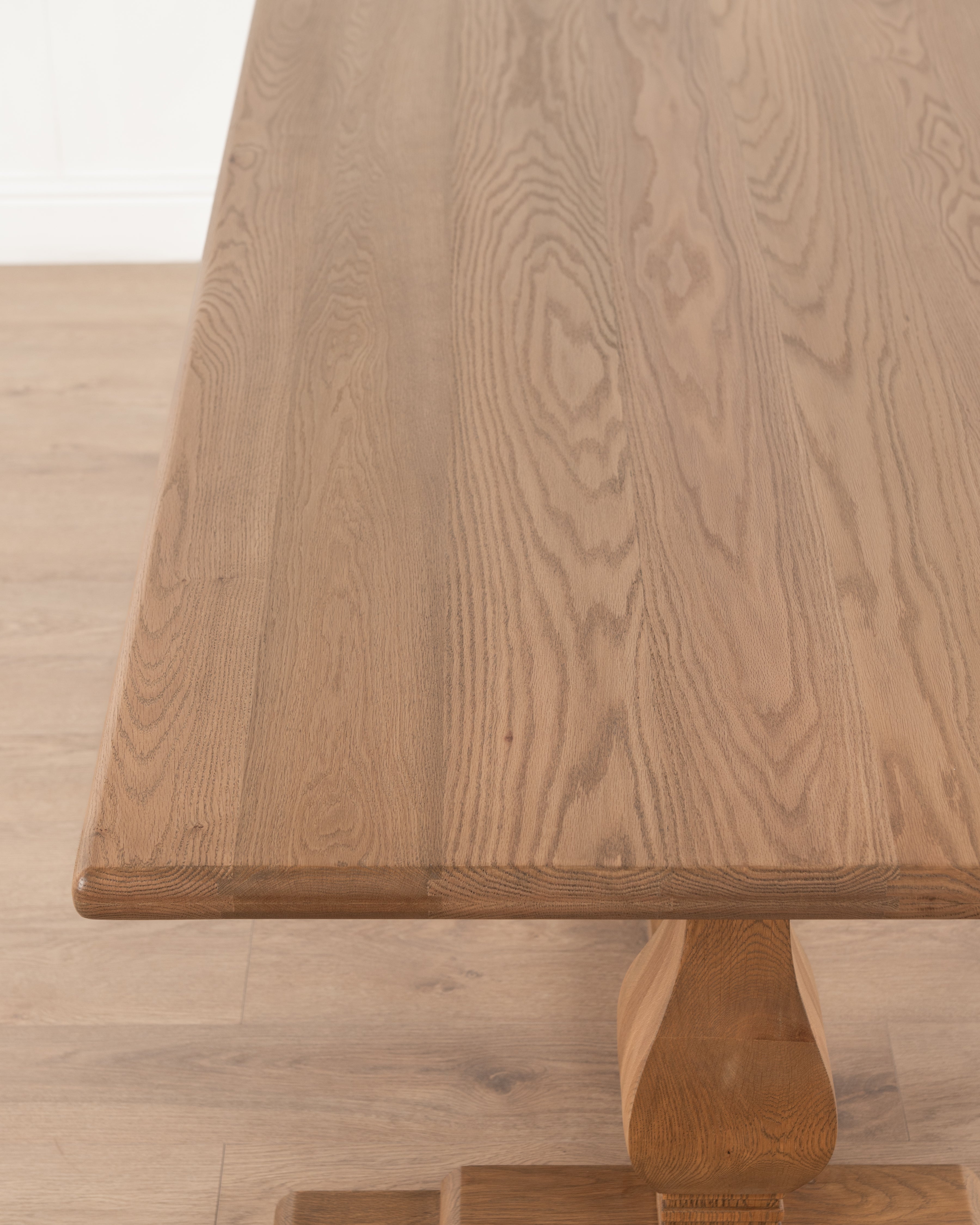 Oxford Carved Dining Table | 2.1m