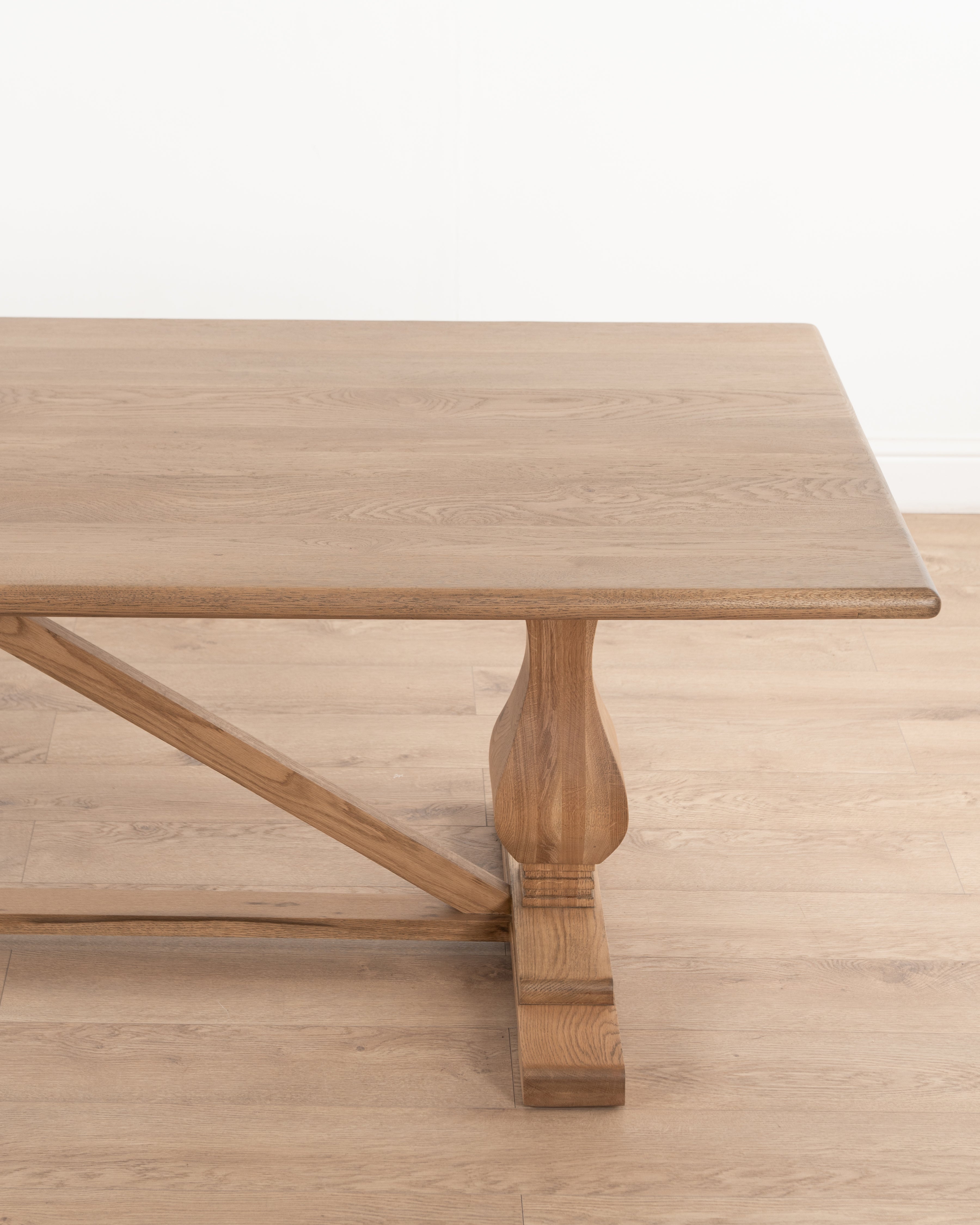Oxford Carved Dining Table | 3m