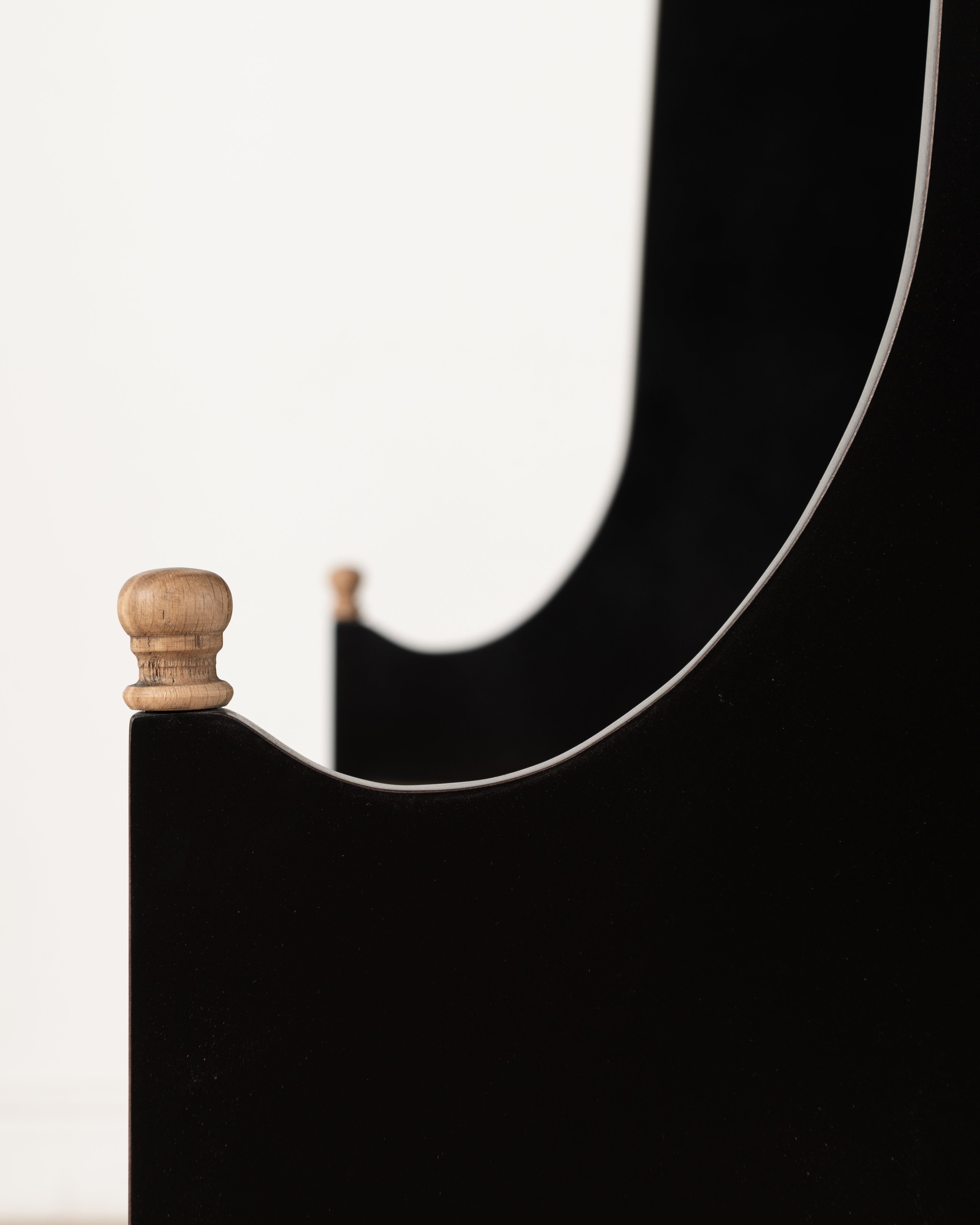 Hampshire Coat Stand | Black