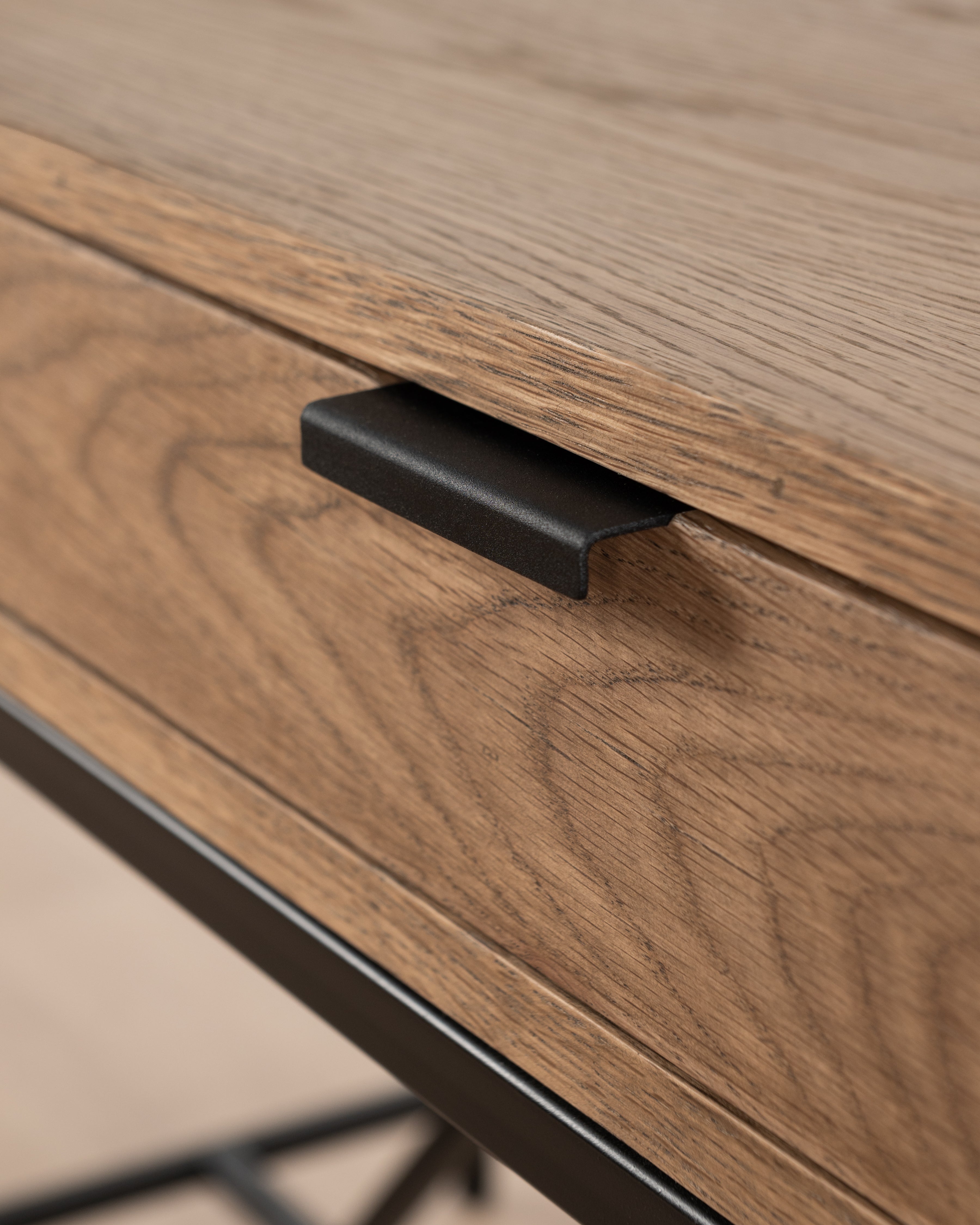Manhattan Desk | 2 Drawer