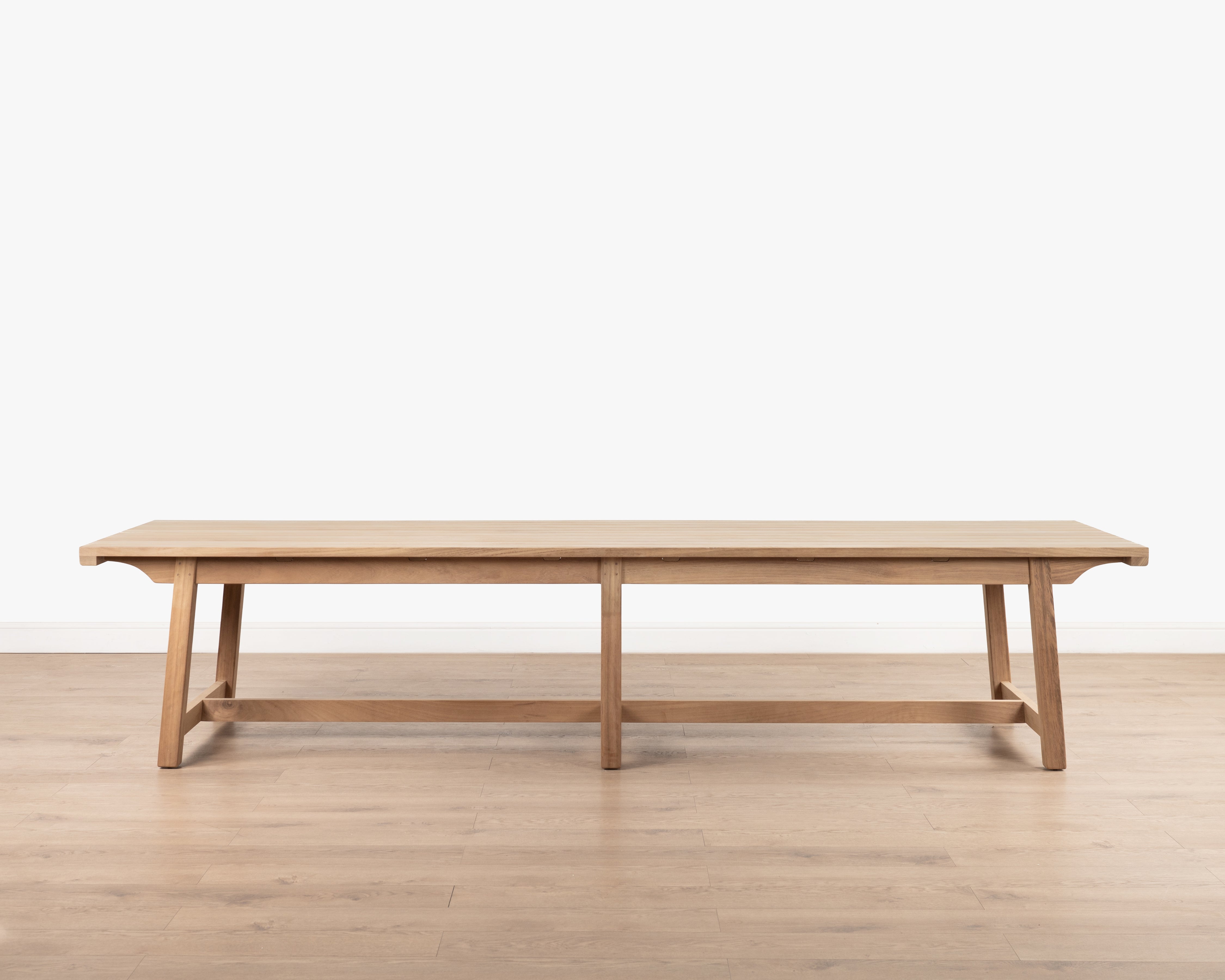Plett Deck Table