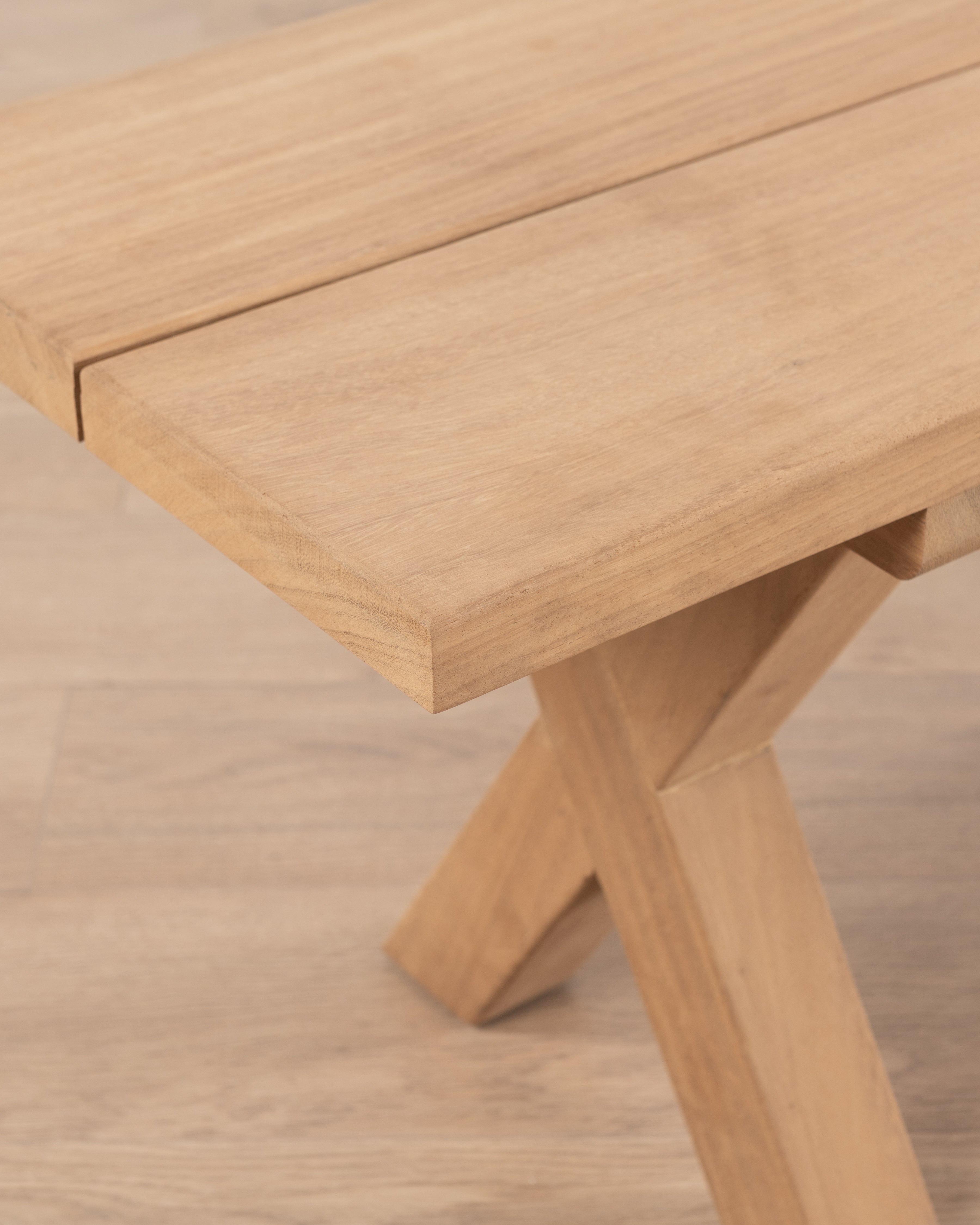 Croxley Bench | 2.4m