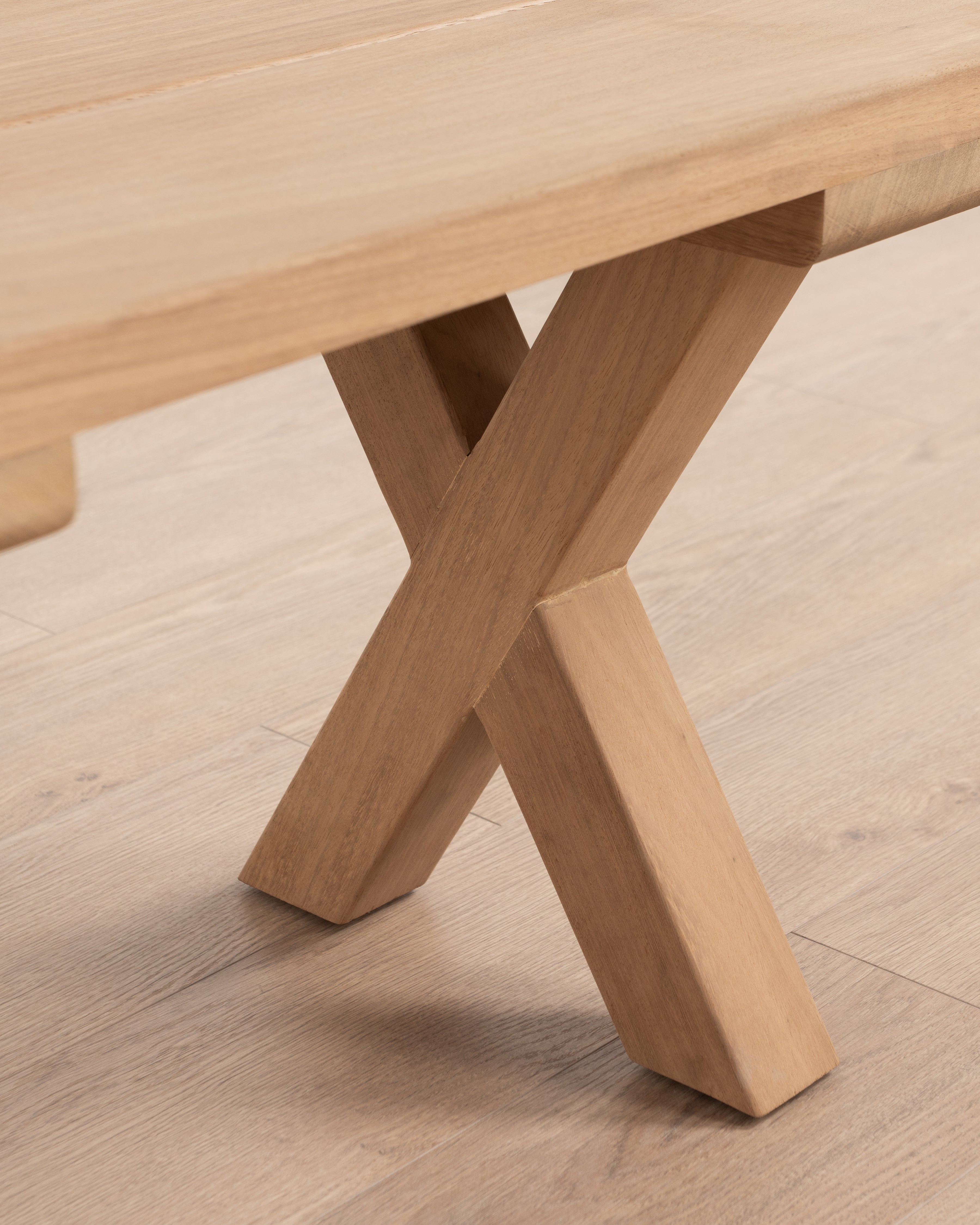 Croxley Bench | 2.4m