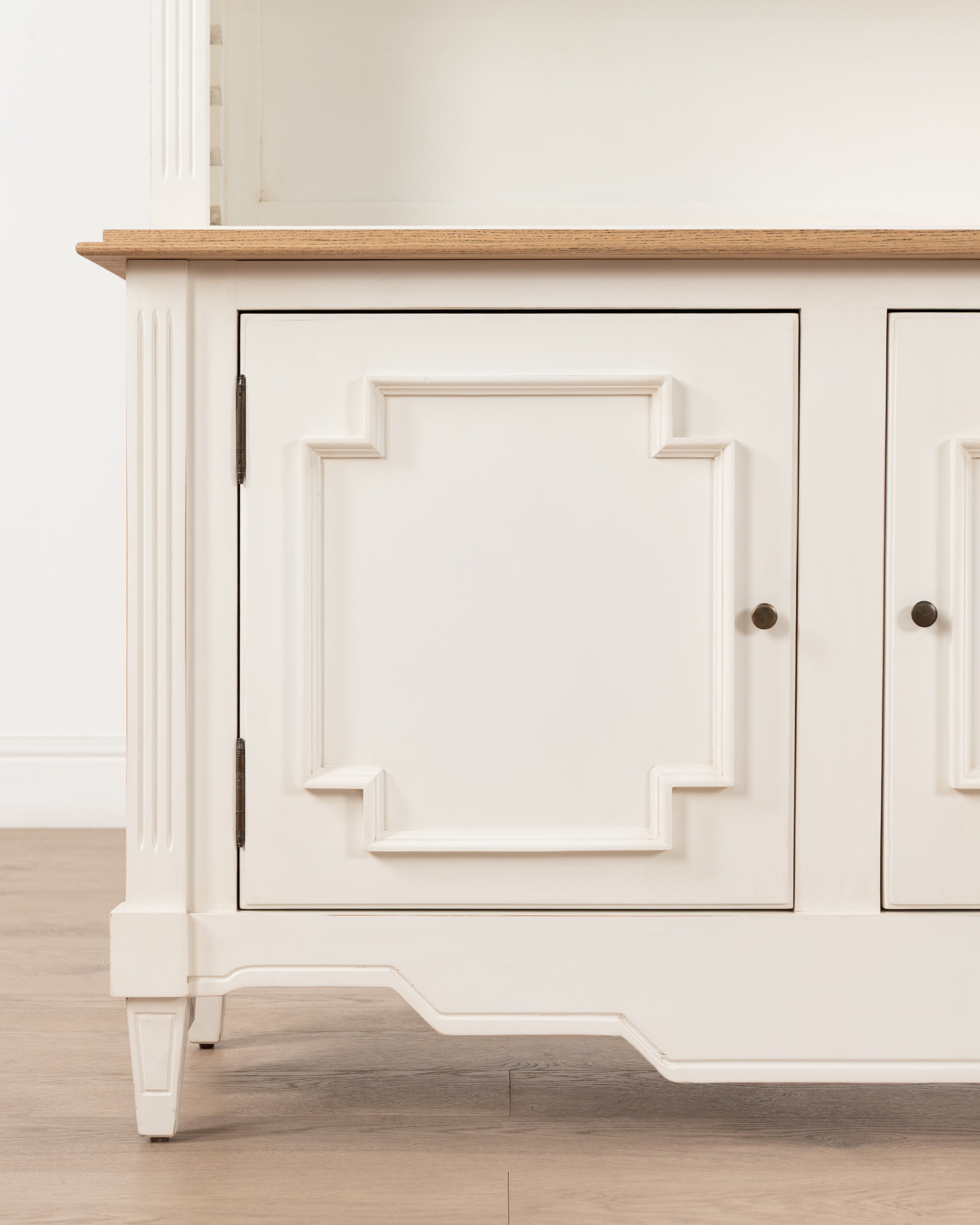 Bordeaux Bookshelf