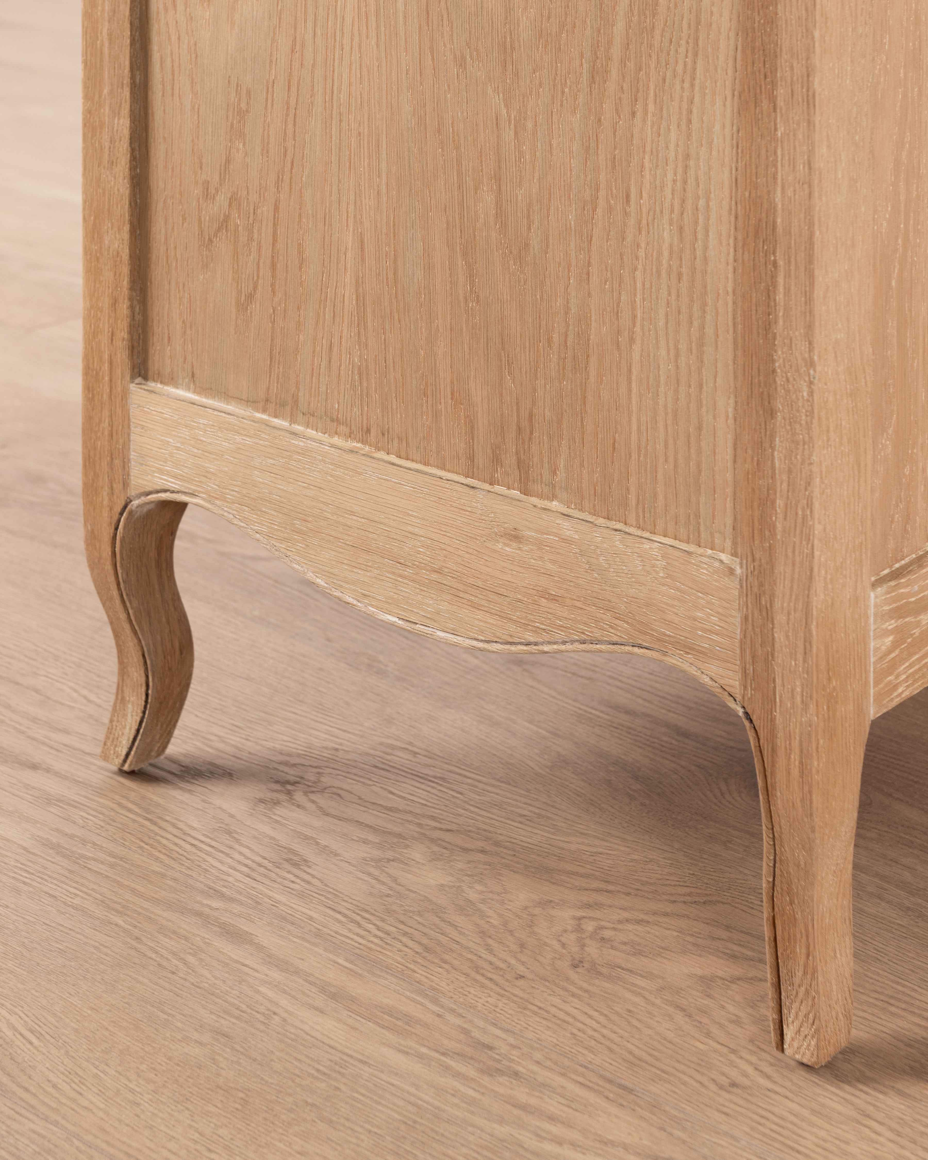 Normandy Cab Leg 5 Drawer Chest