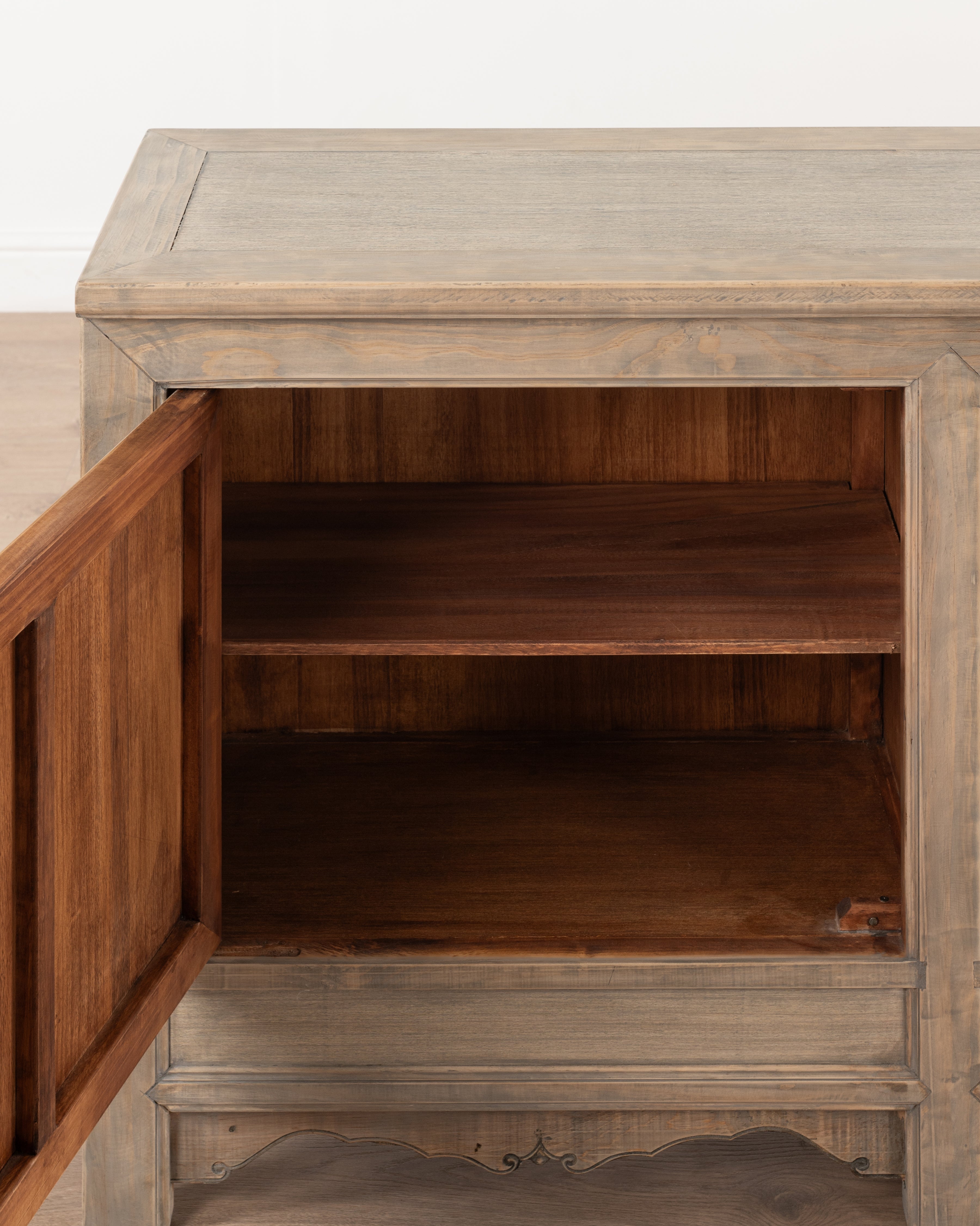 SIDEBOARD RICHMOND NATURAL