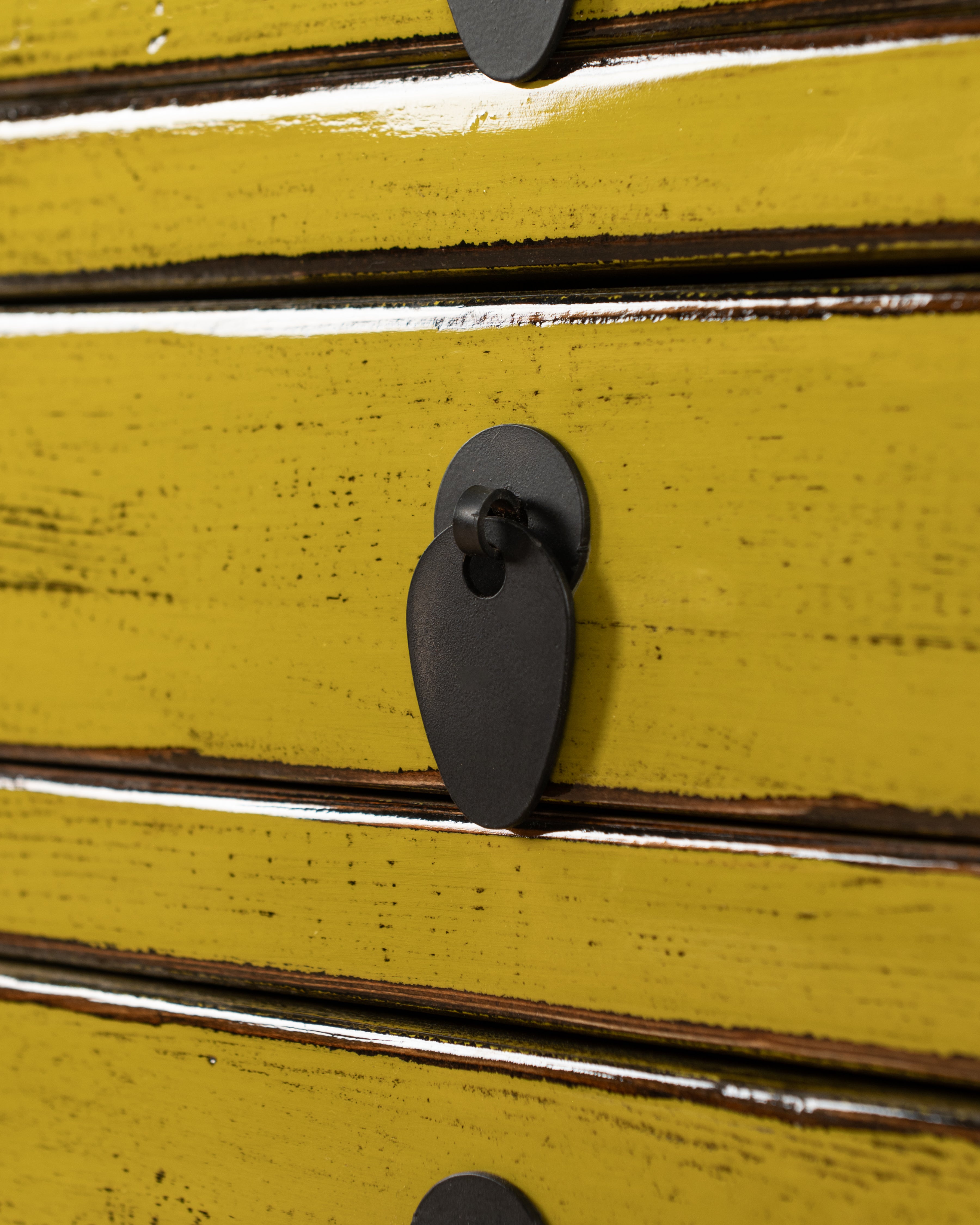 Indochine Zheng Console | Yellow