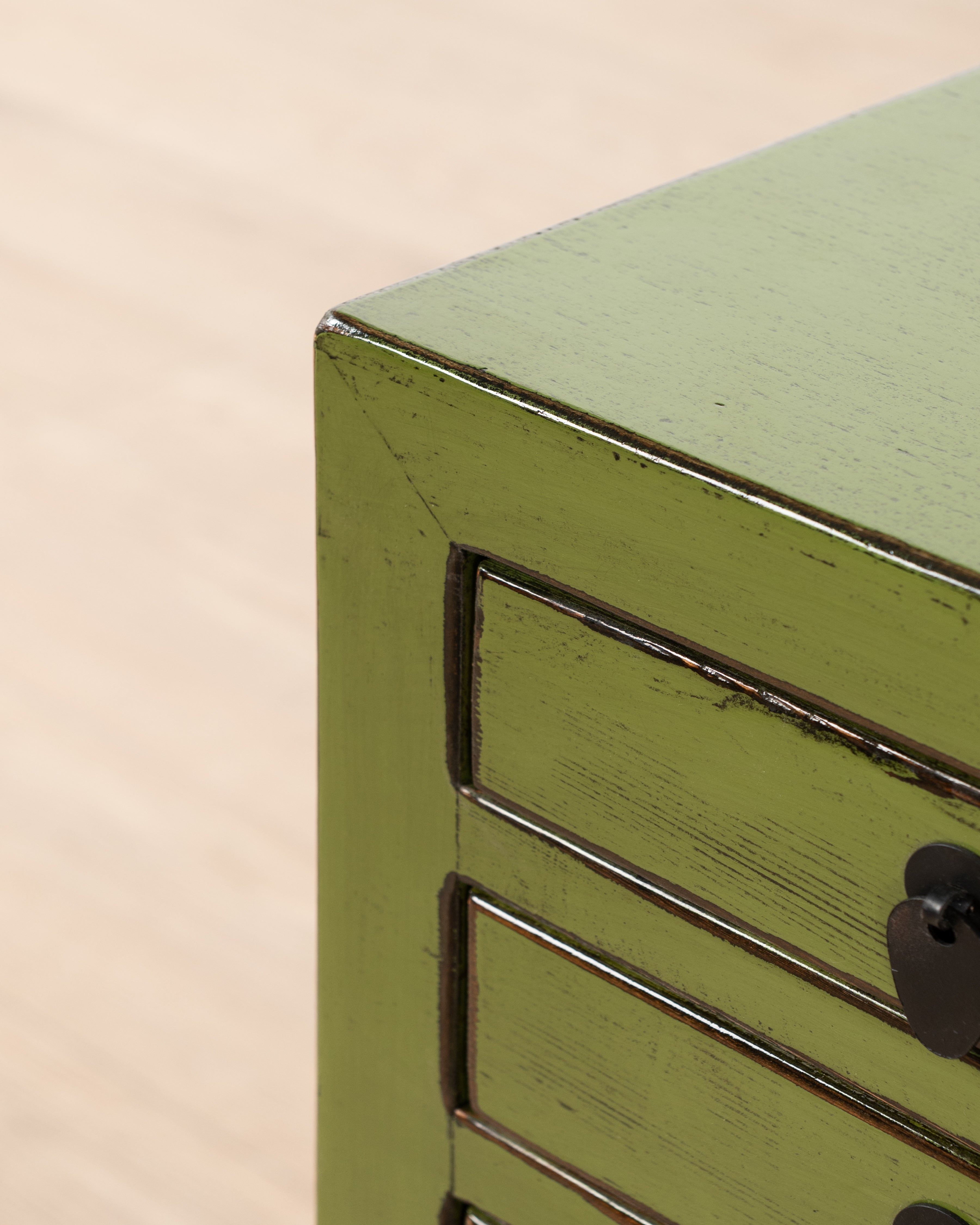 Indochine Zheng Console | Olive