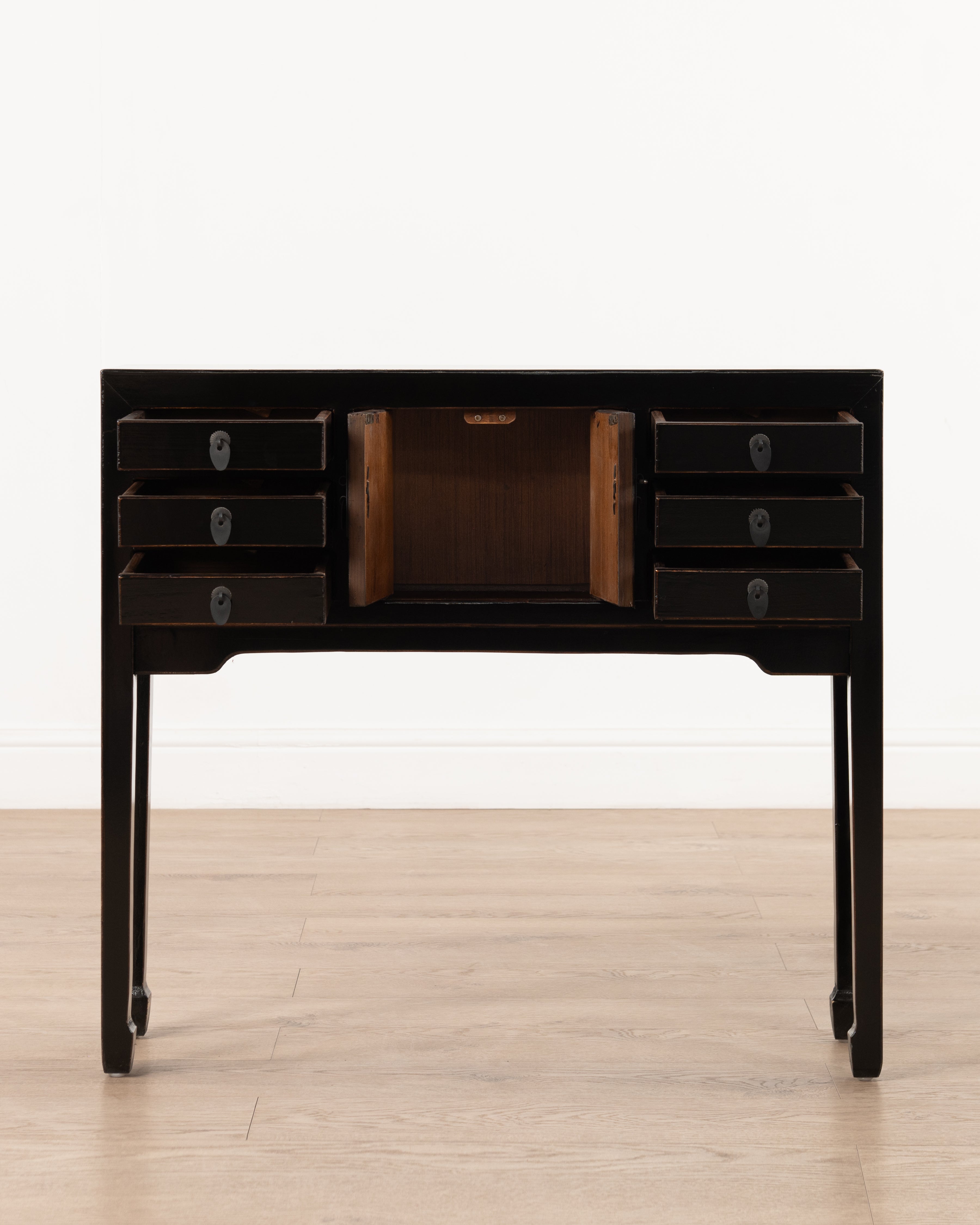 Indochine Zheng Console | Black