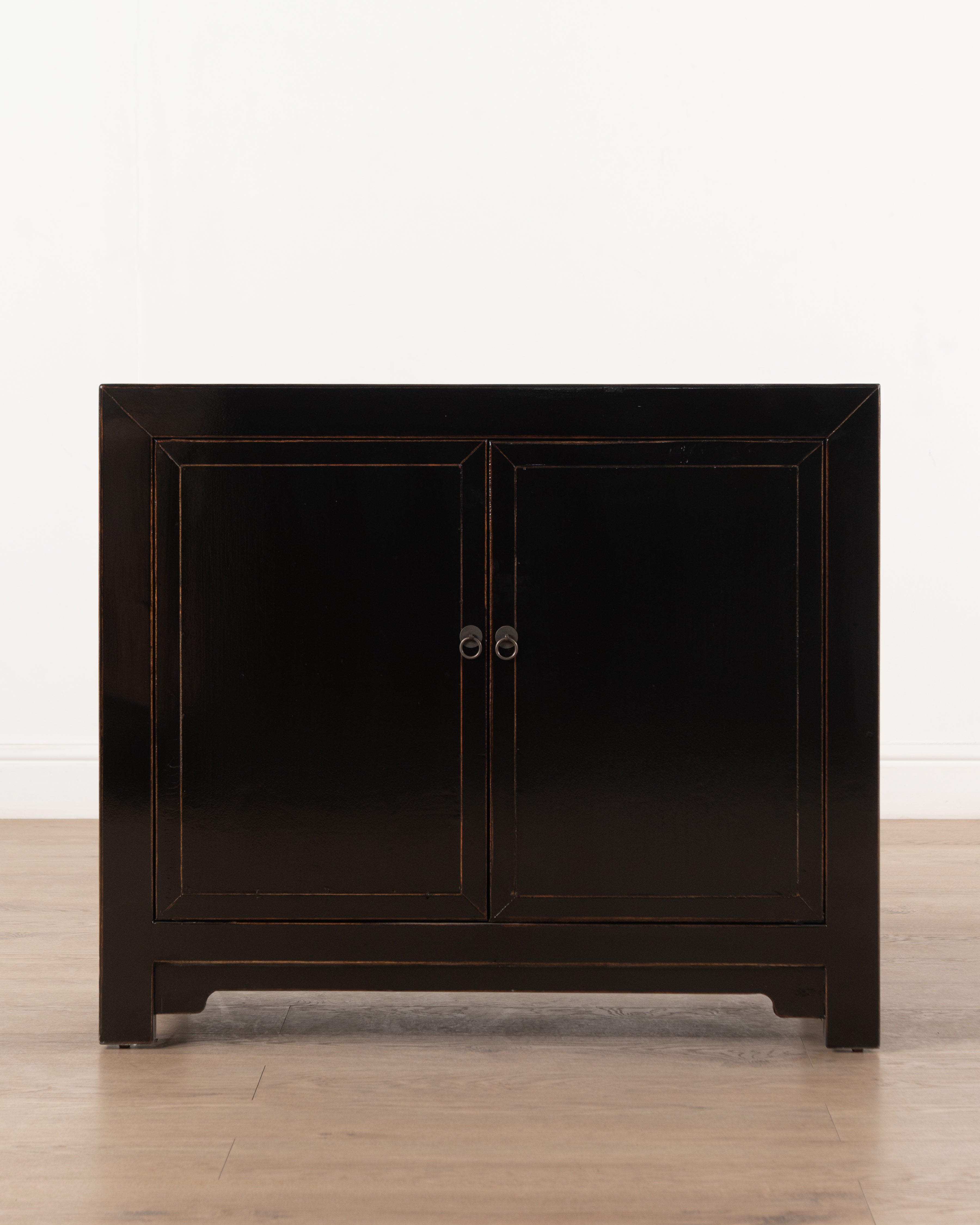 Indochine Chen Cabinet | Black
