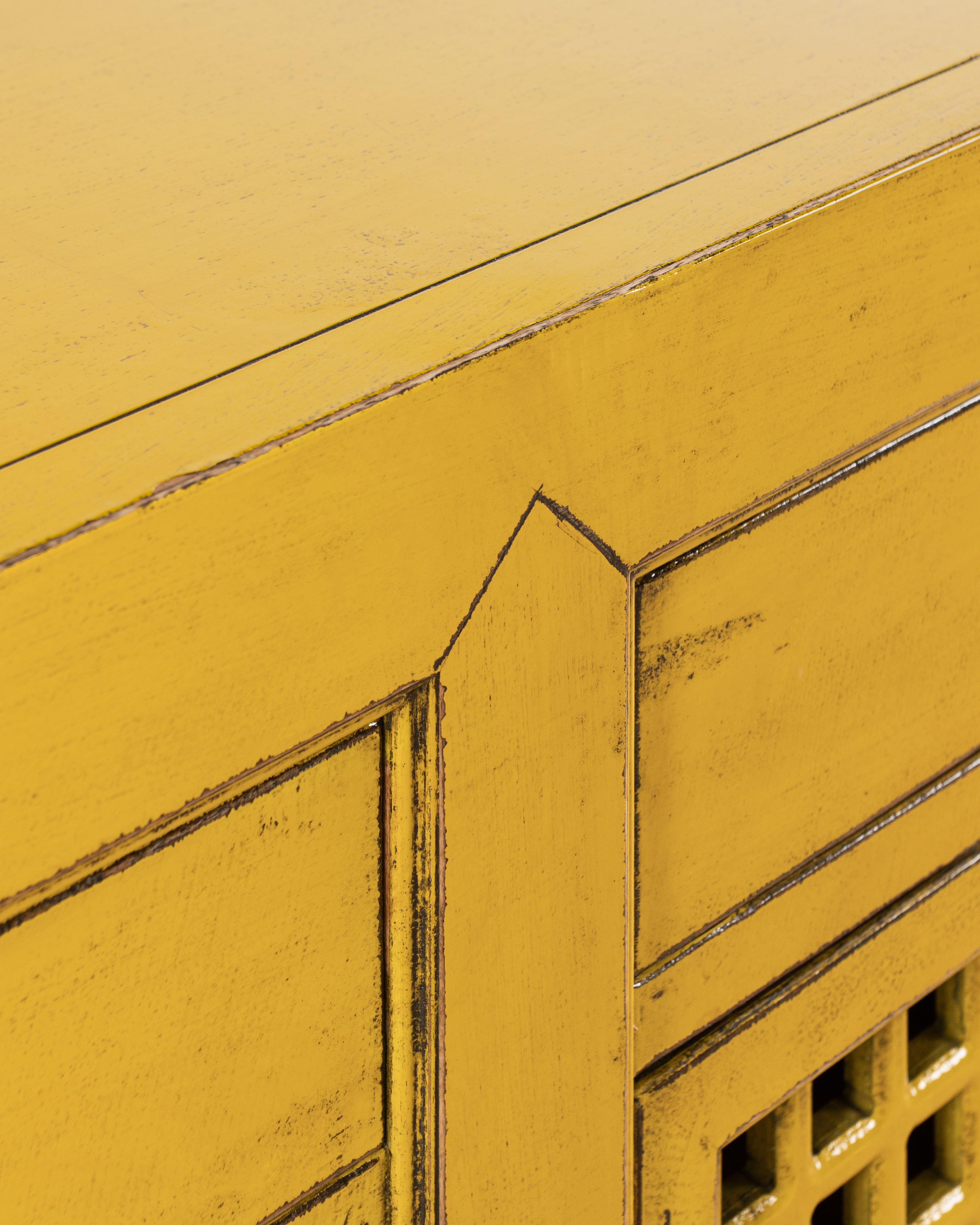 Indochine Kanyisa Sideboard | Yellow