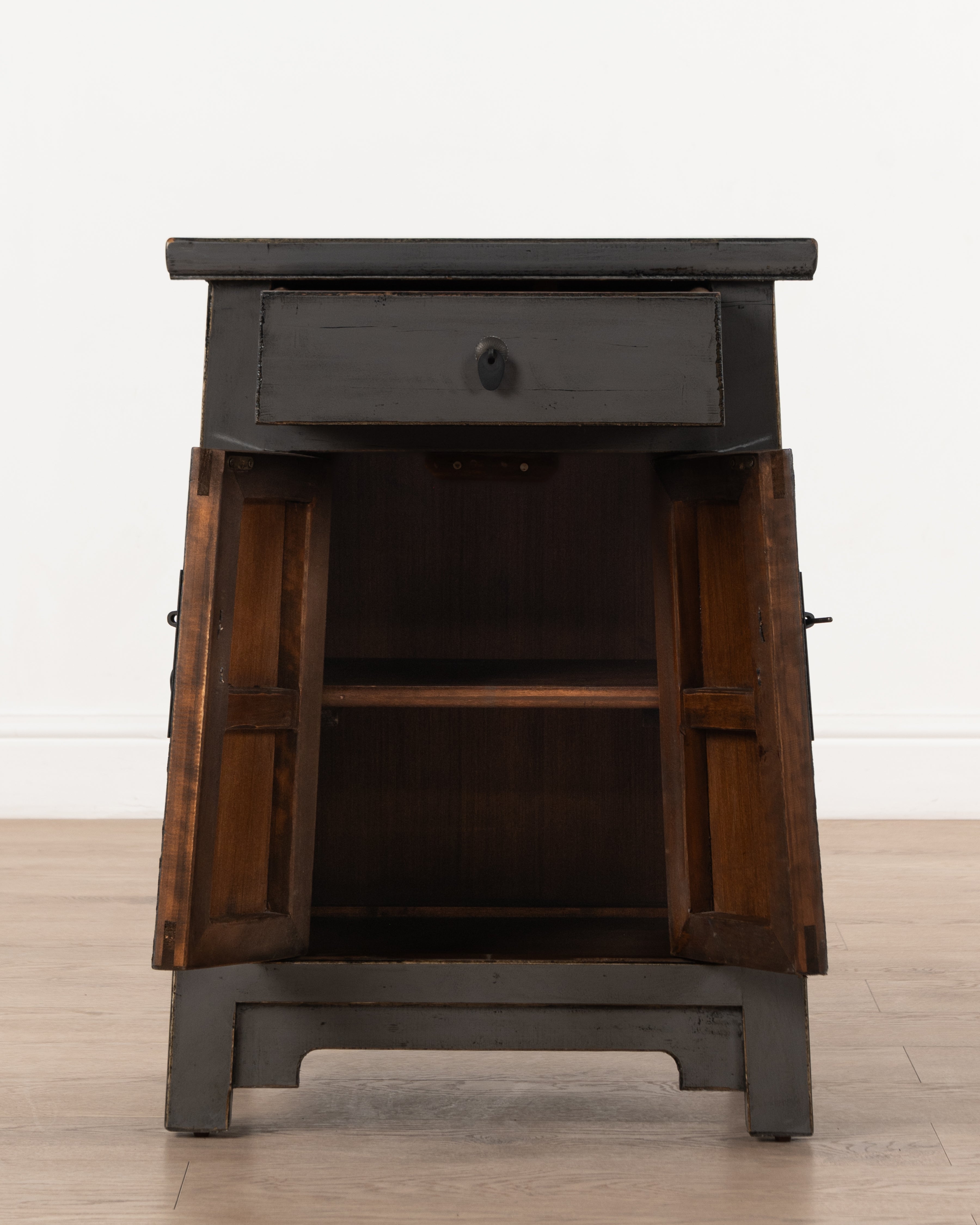 Indochine Otaru Cabinet | Grey
