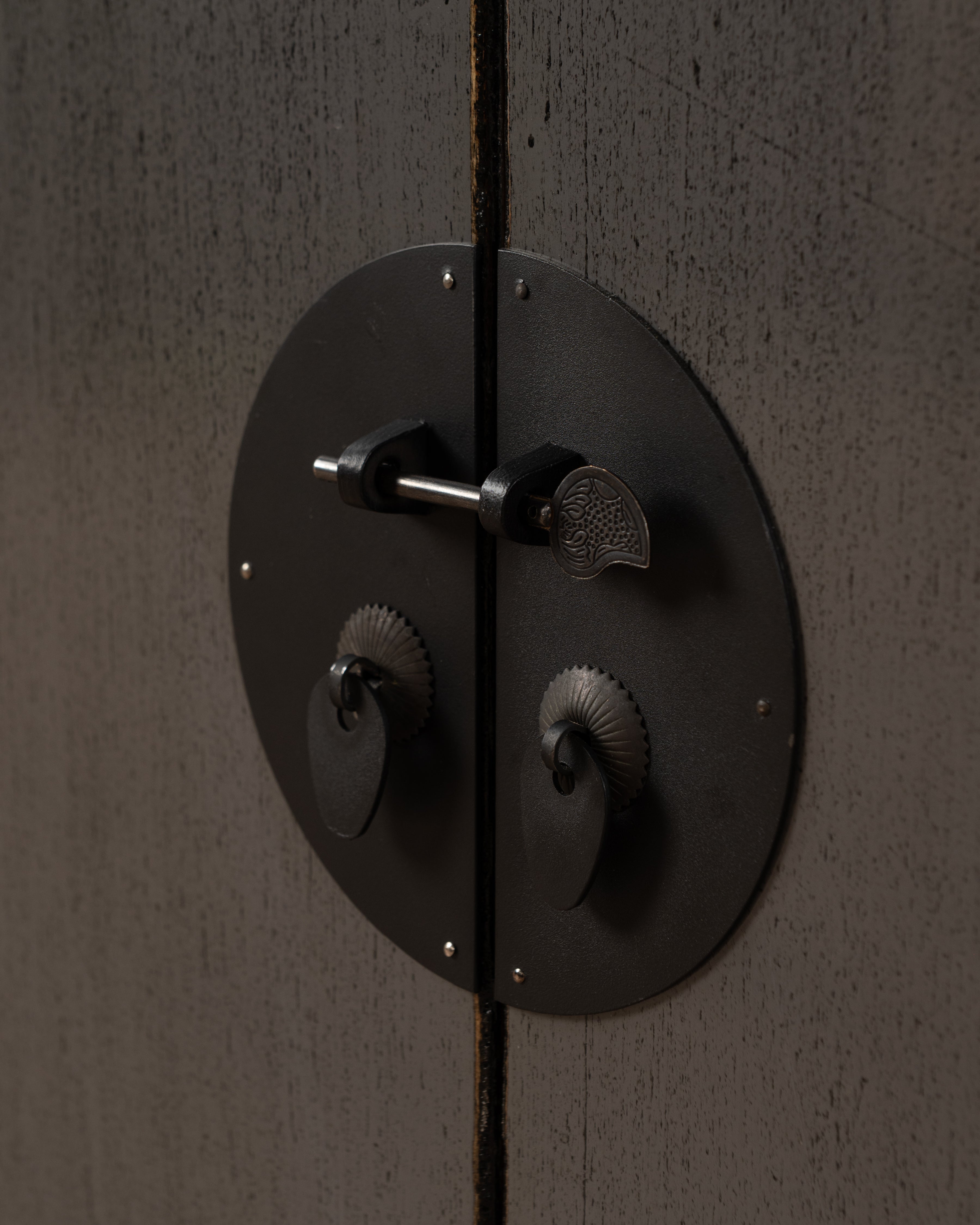 Indochine Otaru Cabinet | Grey