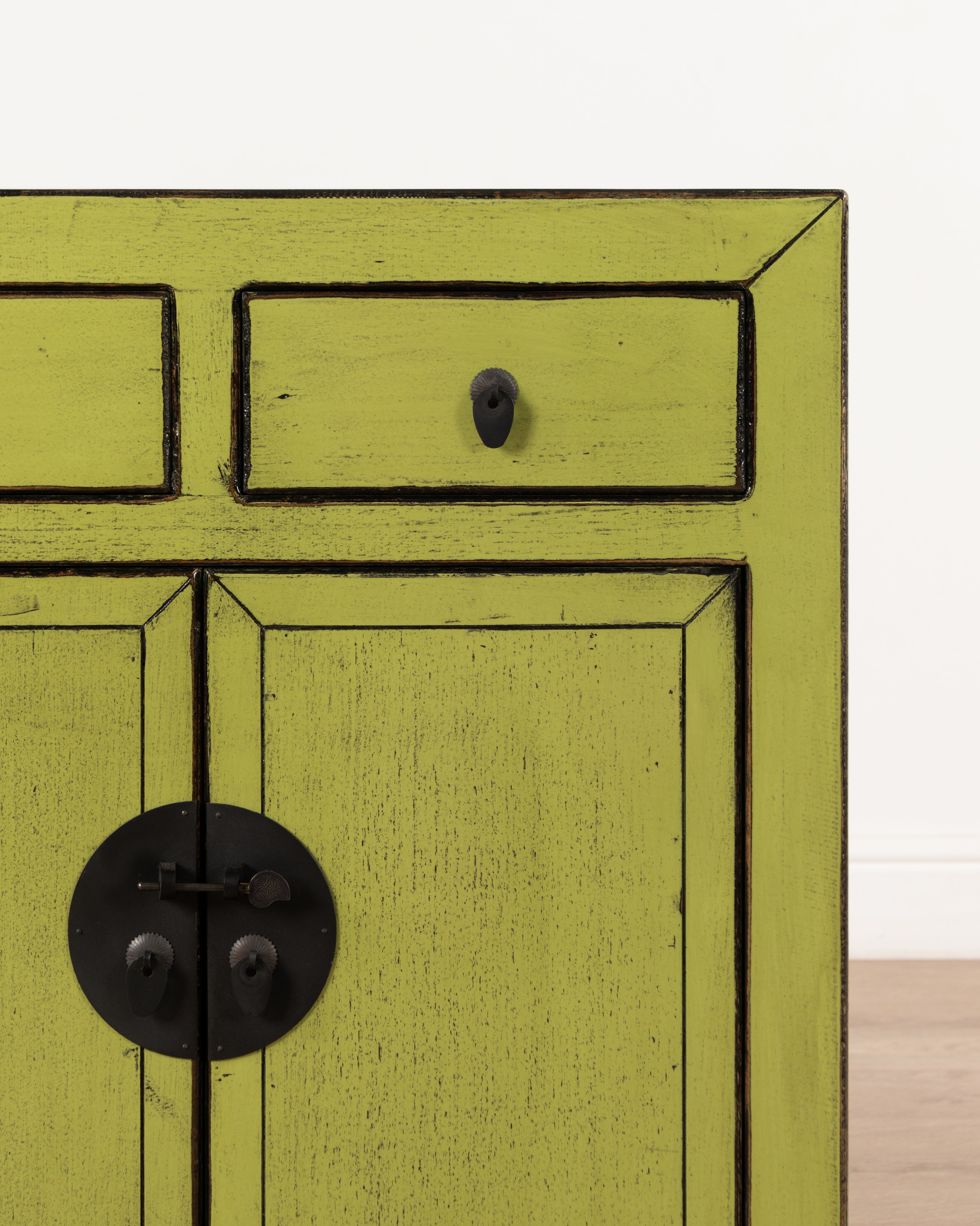 Indochine Chitose Cabinet | Lime
