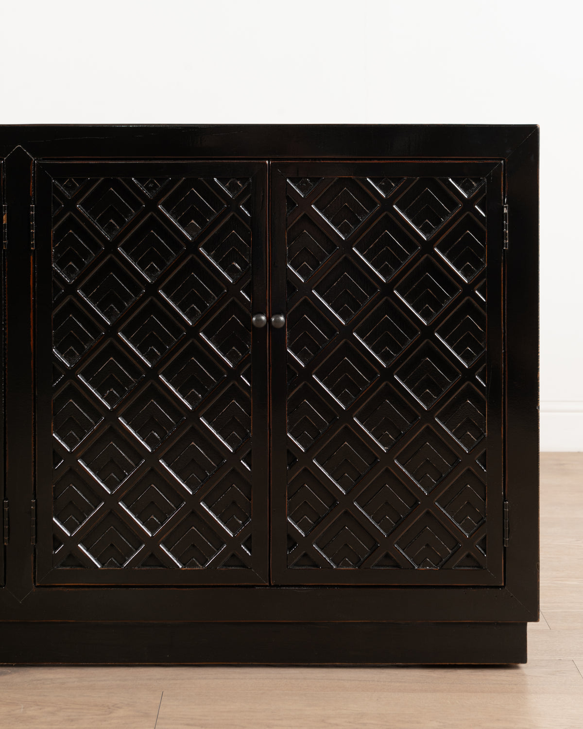 Indochine Feng Sideboard | Black