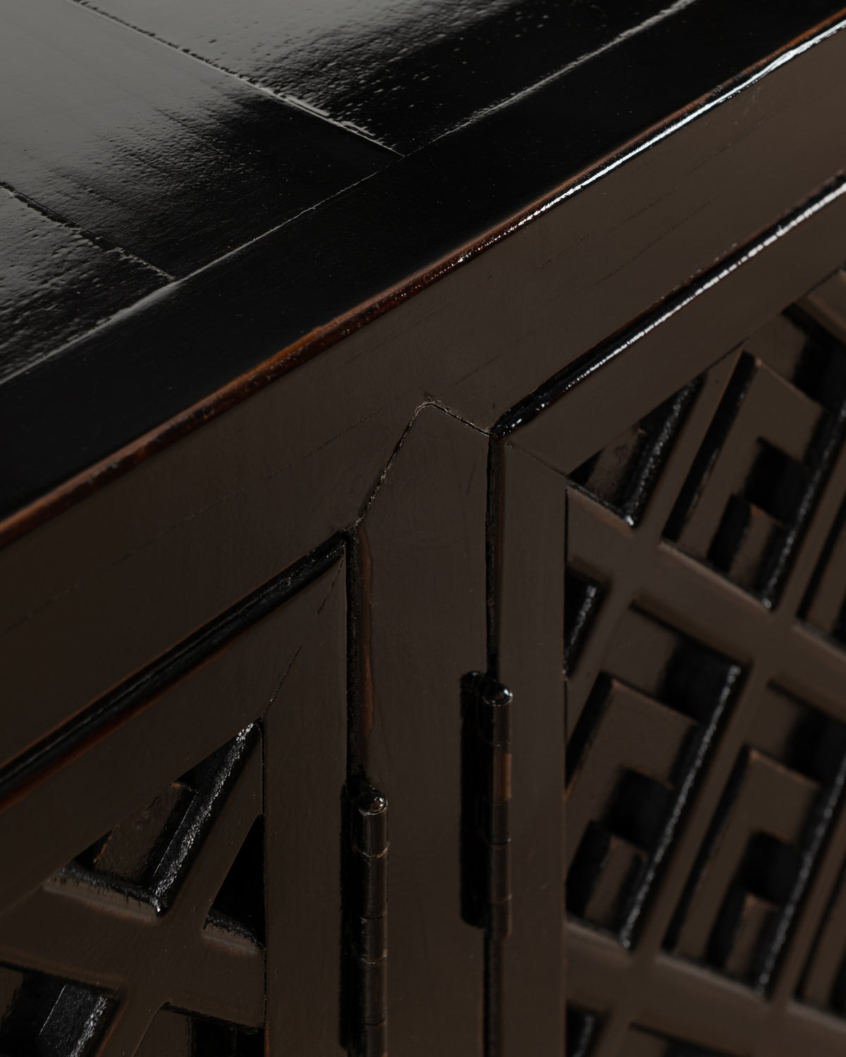 Indochine Feng Sideboard | Black