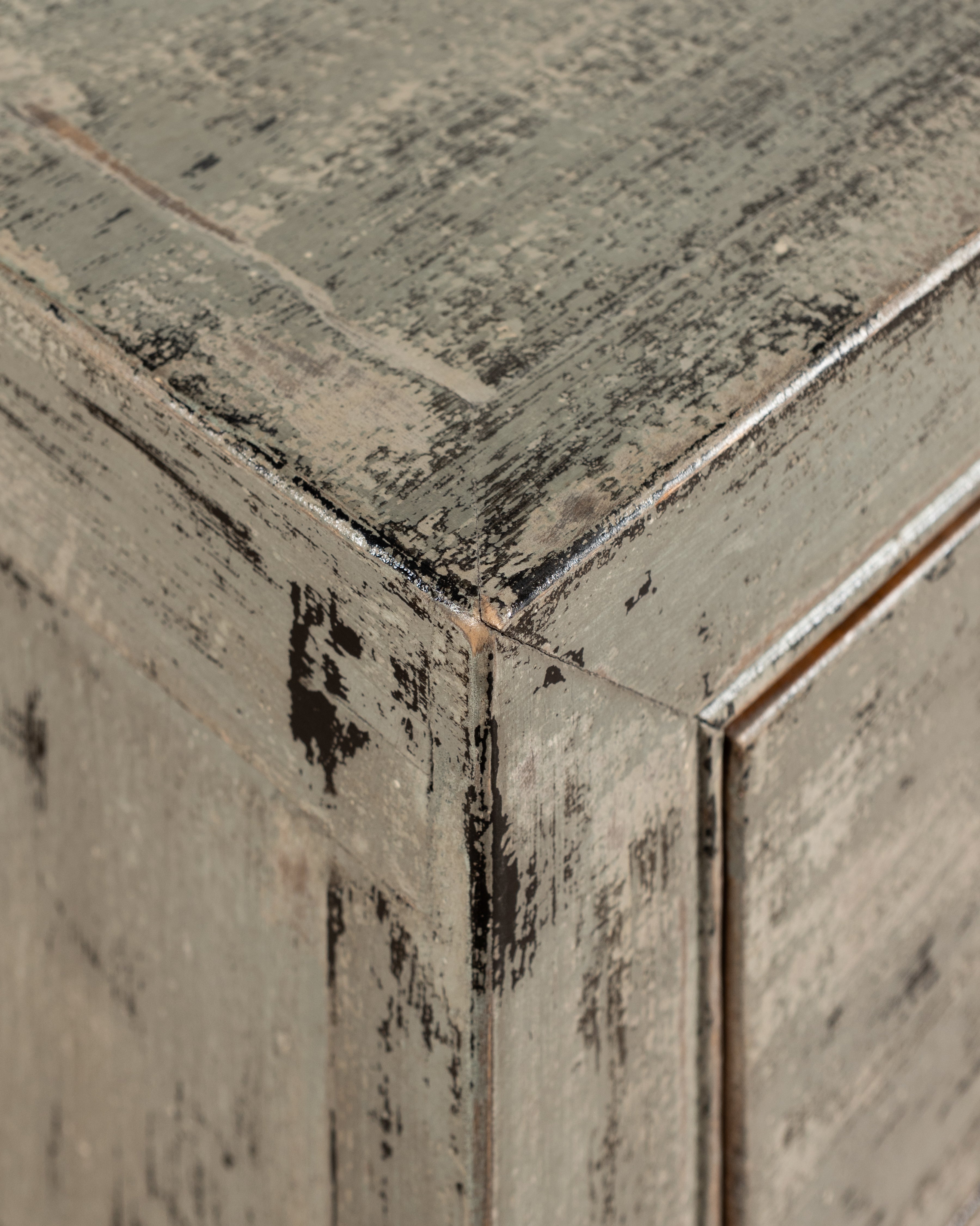 Indochine Yukiko Bedside table | Grey