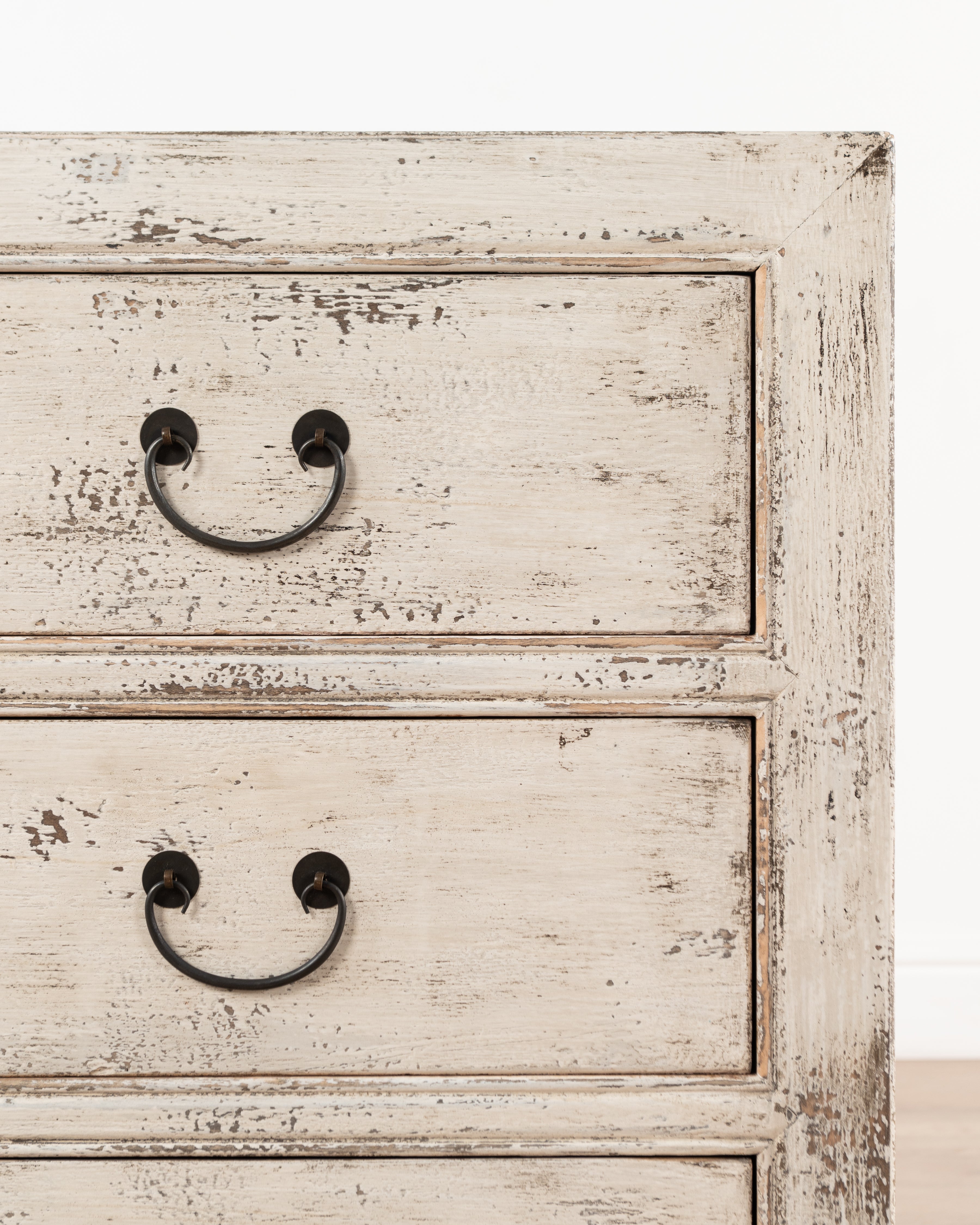 Indochine Yukiko Bedside Table | White