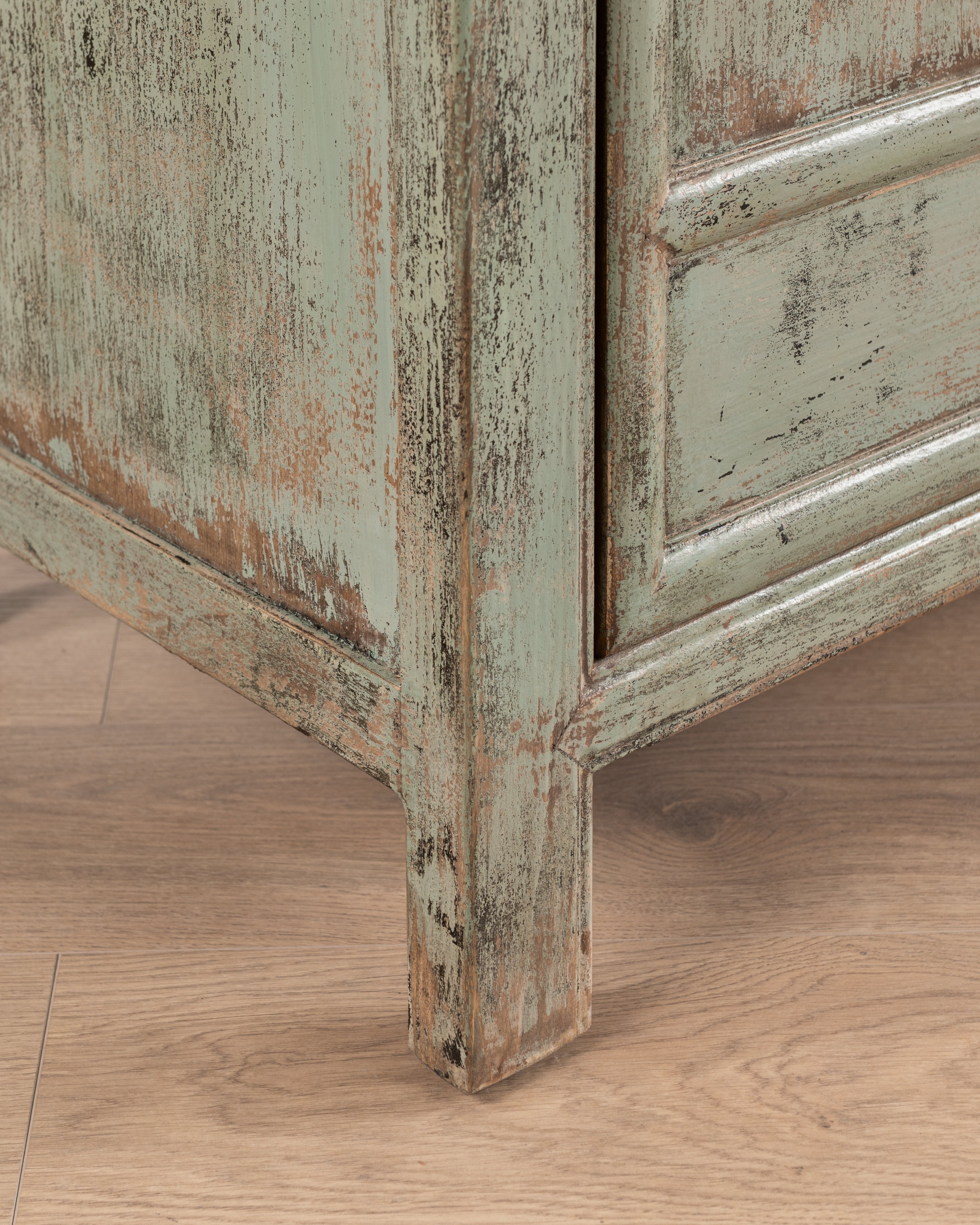 CUPBOARD 2-DOOR GREEN