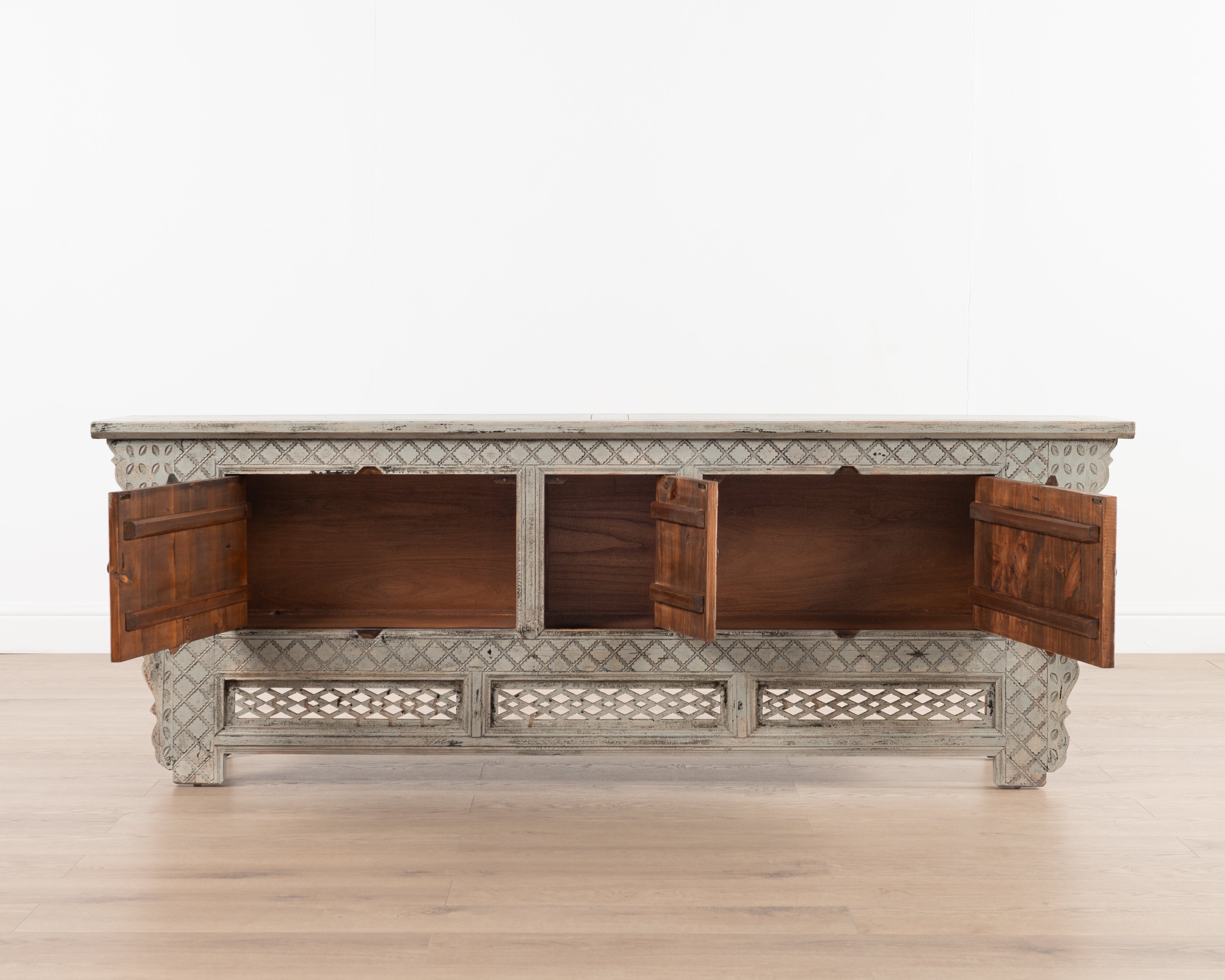 Zenebe Sideboard | Grey