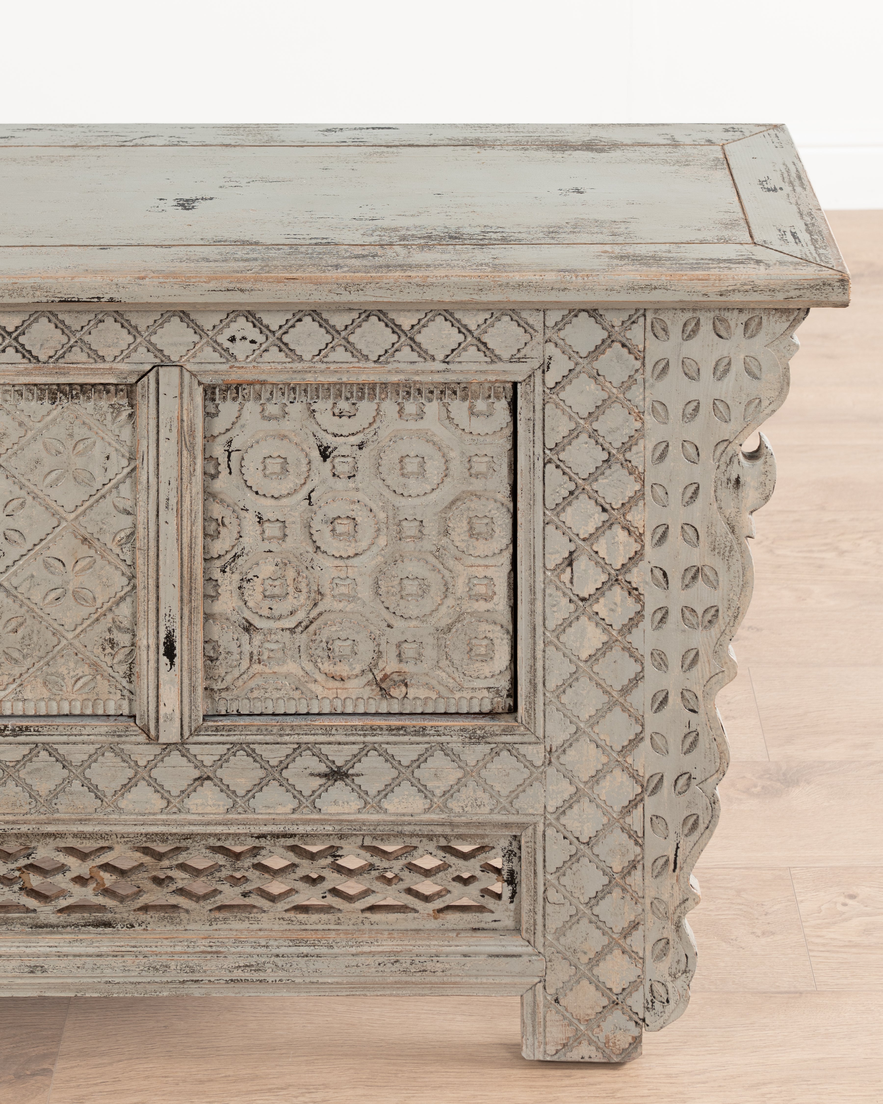 Zenebe Sideboard | Grey