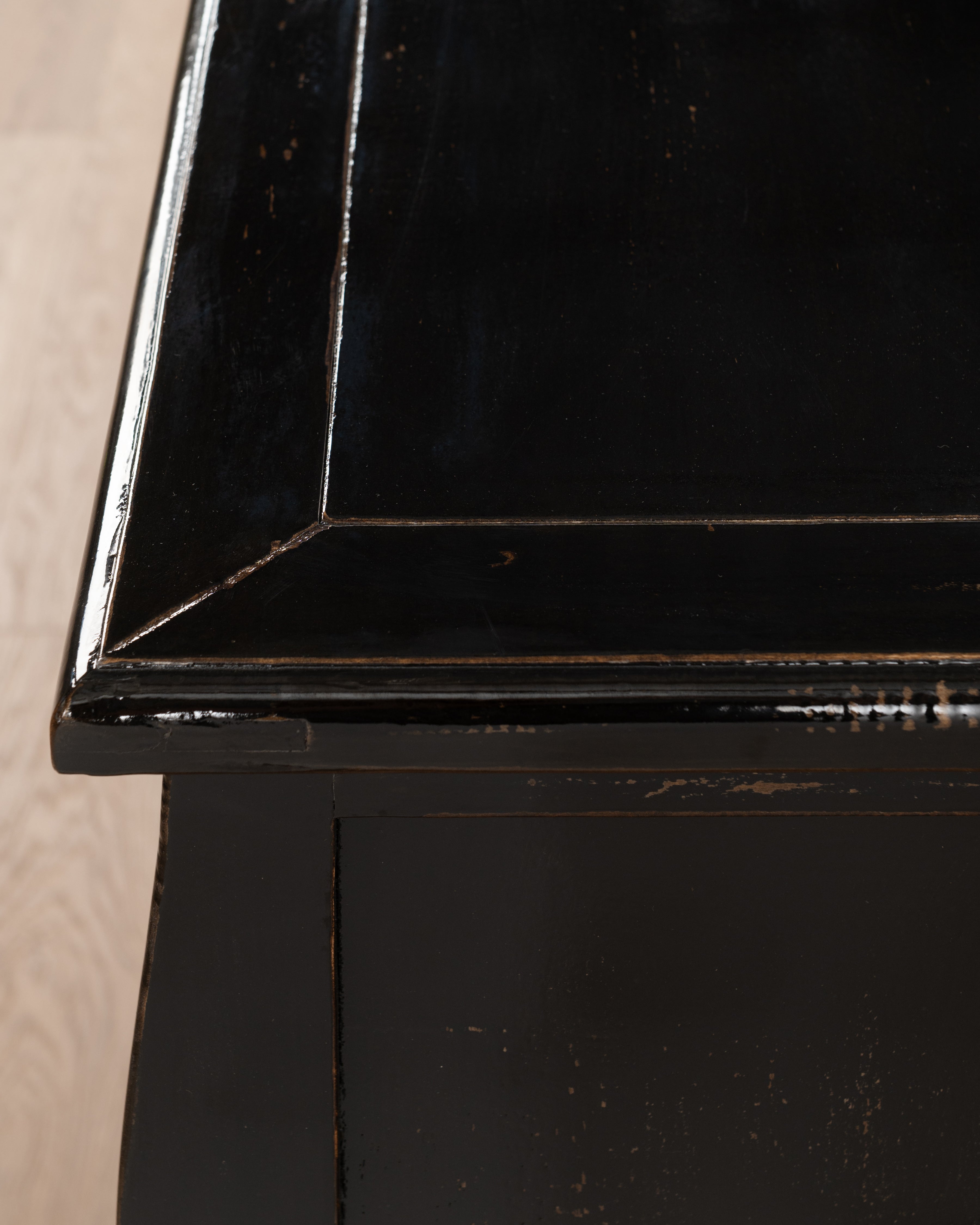 Indochine Fujian console table with drawers | Black