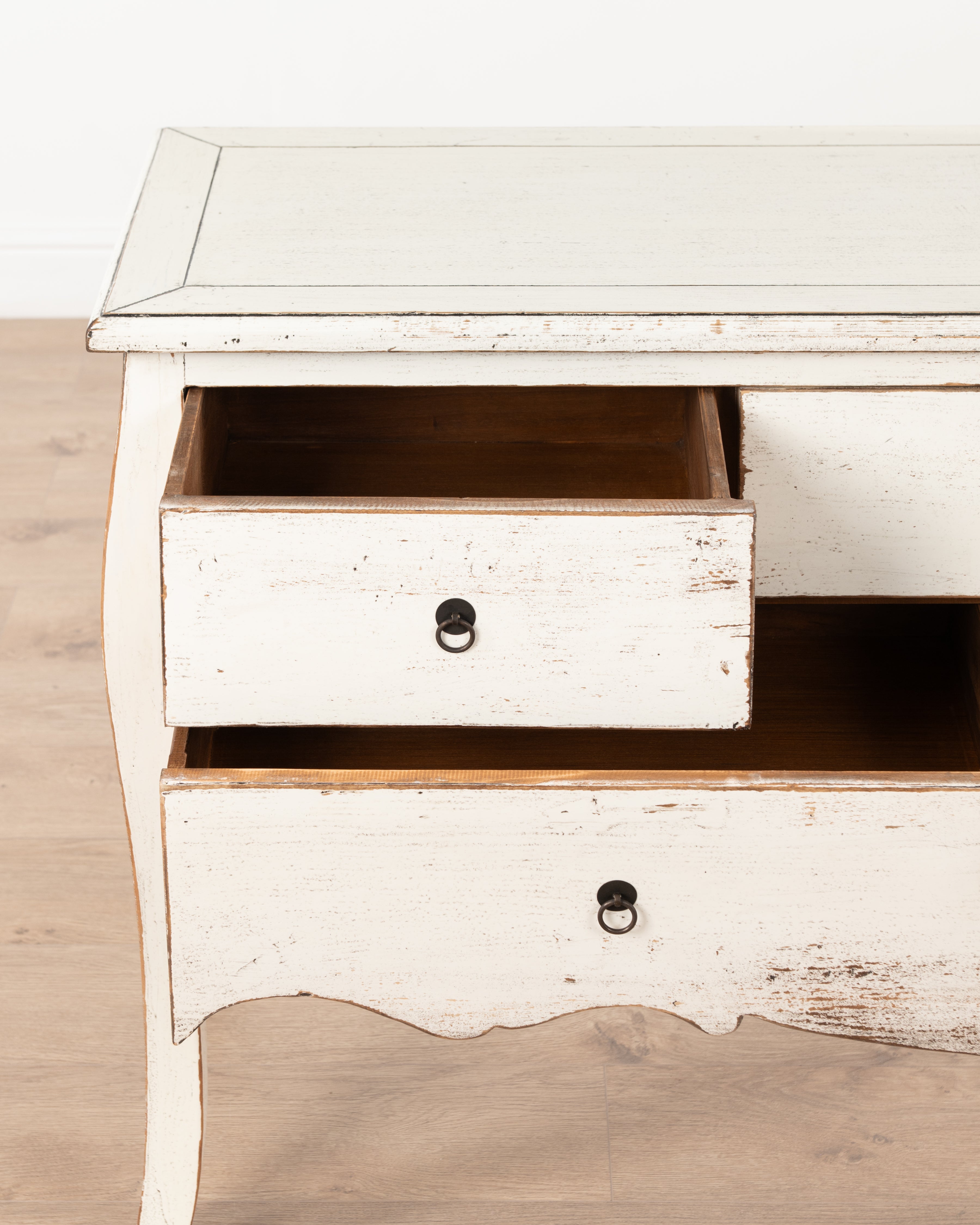 Indochine Fujian console table with drawers | White