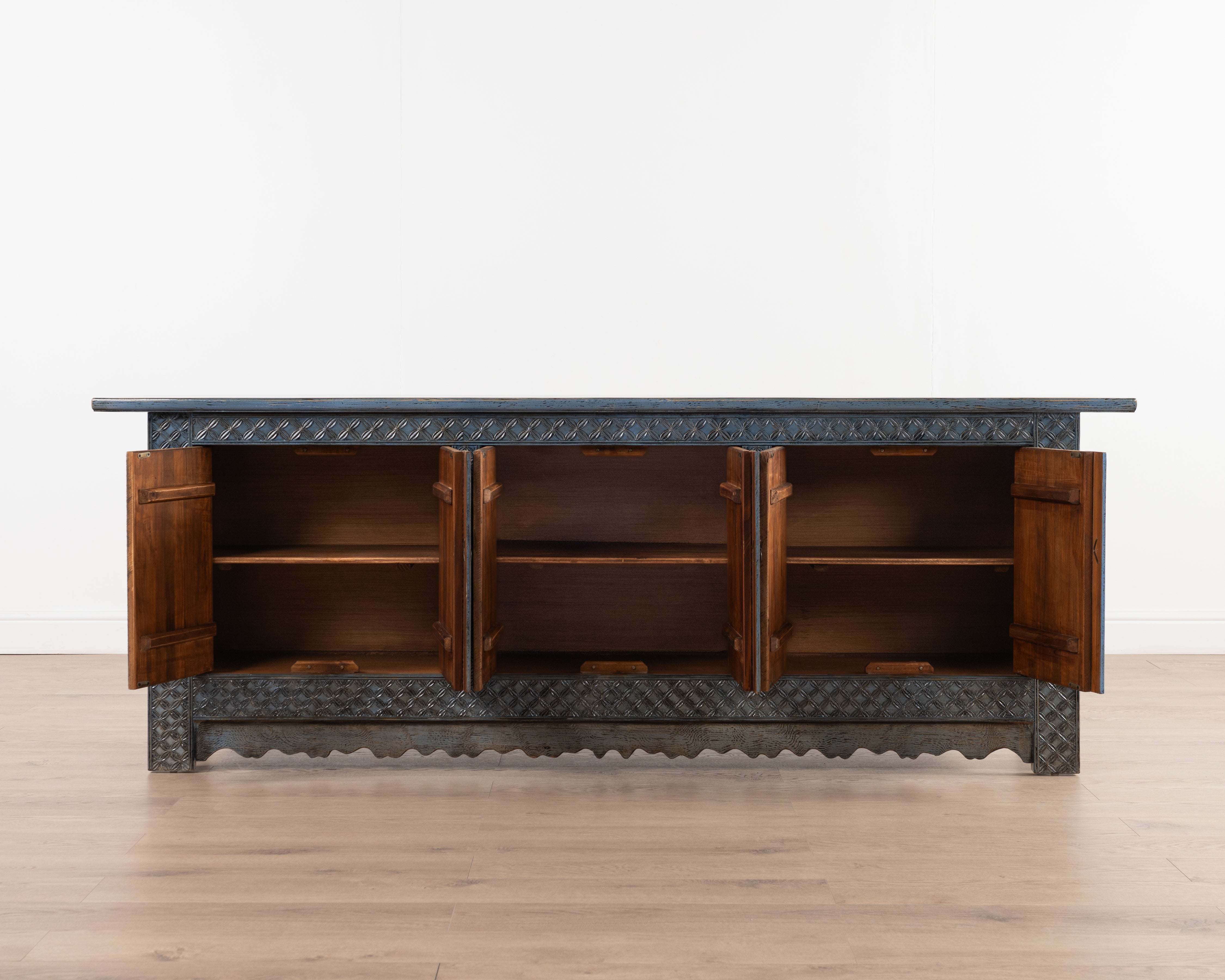 Indochine Ming Sideboard | Blue