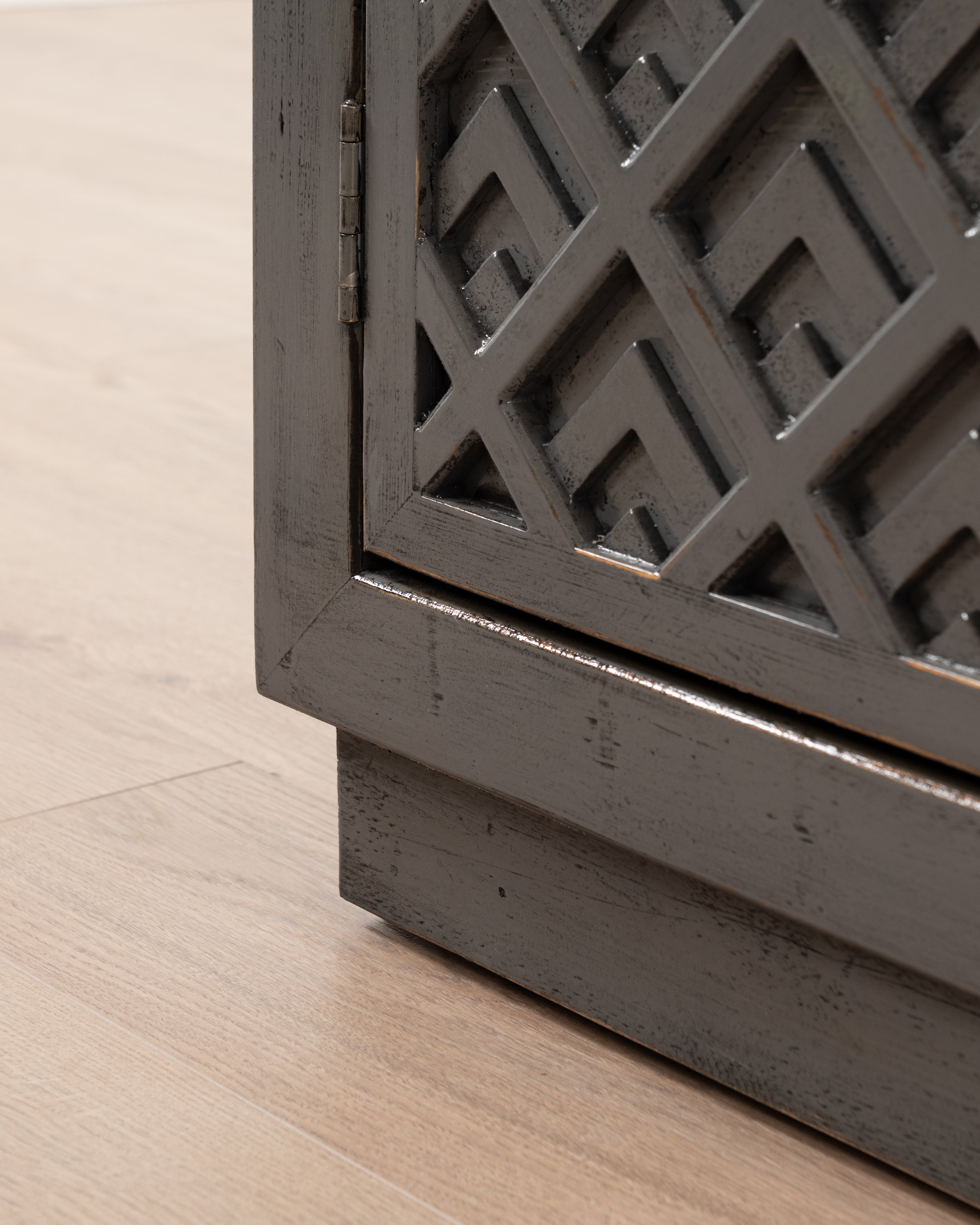 Shango Sideboard | Grey