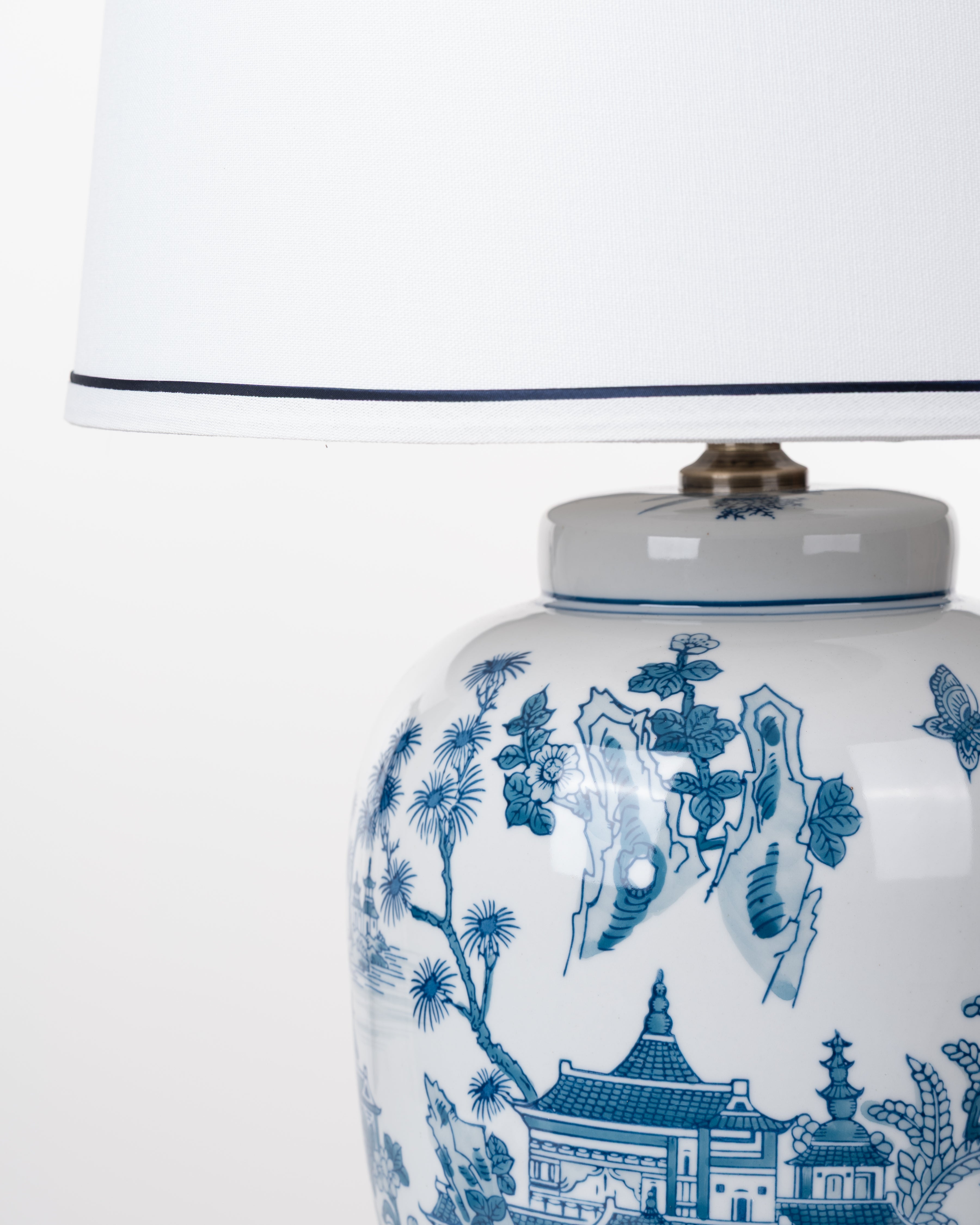 Imperial Willow Lamp