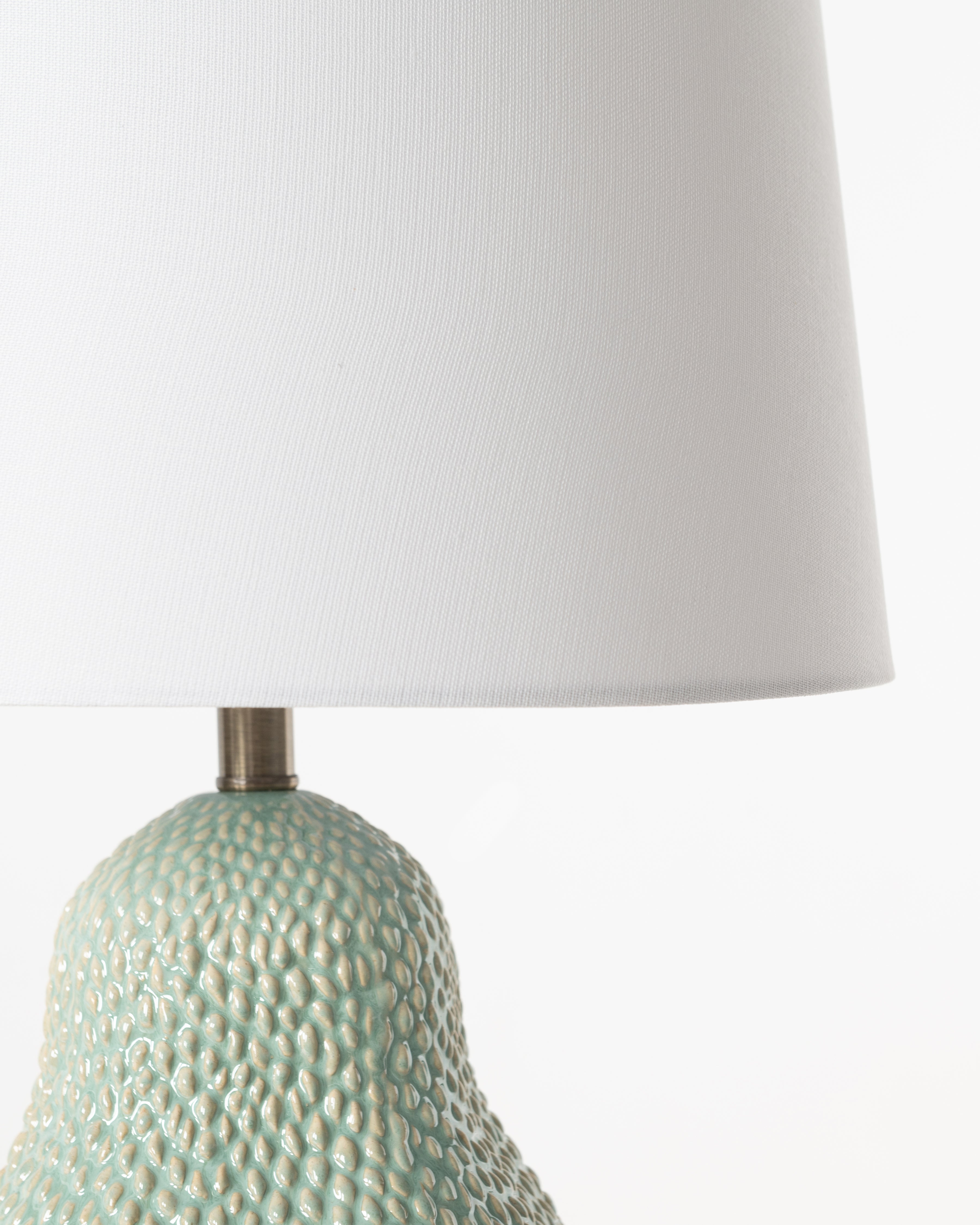 LAMP BASE PEAR SHAPE GRN, WHT SHADE