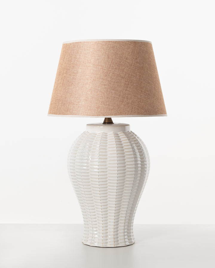 LAMP BEIGE SHADE OFFWHT BASKET WEAVER