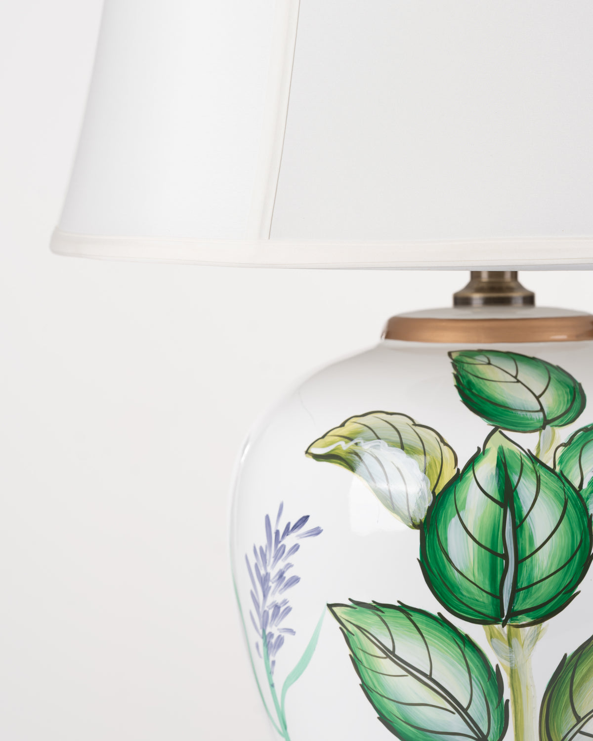 Beatrix Ceramic Lamp